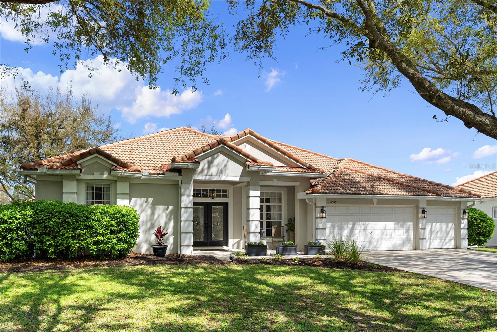 6569 CRESTMONT GLEN LN