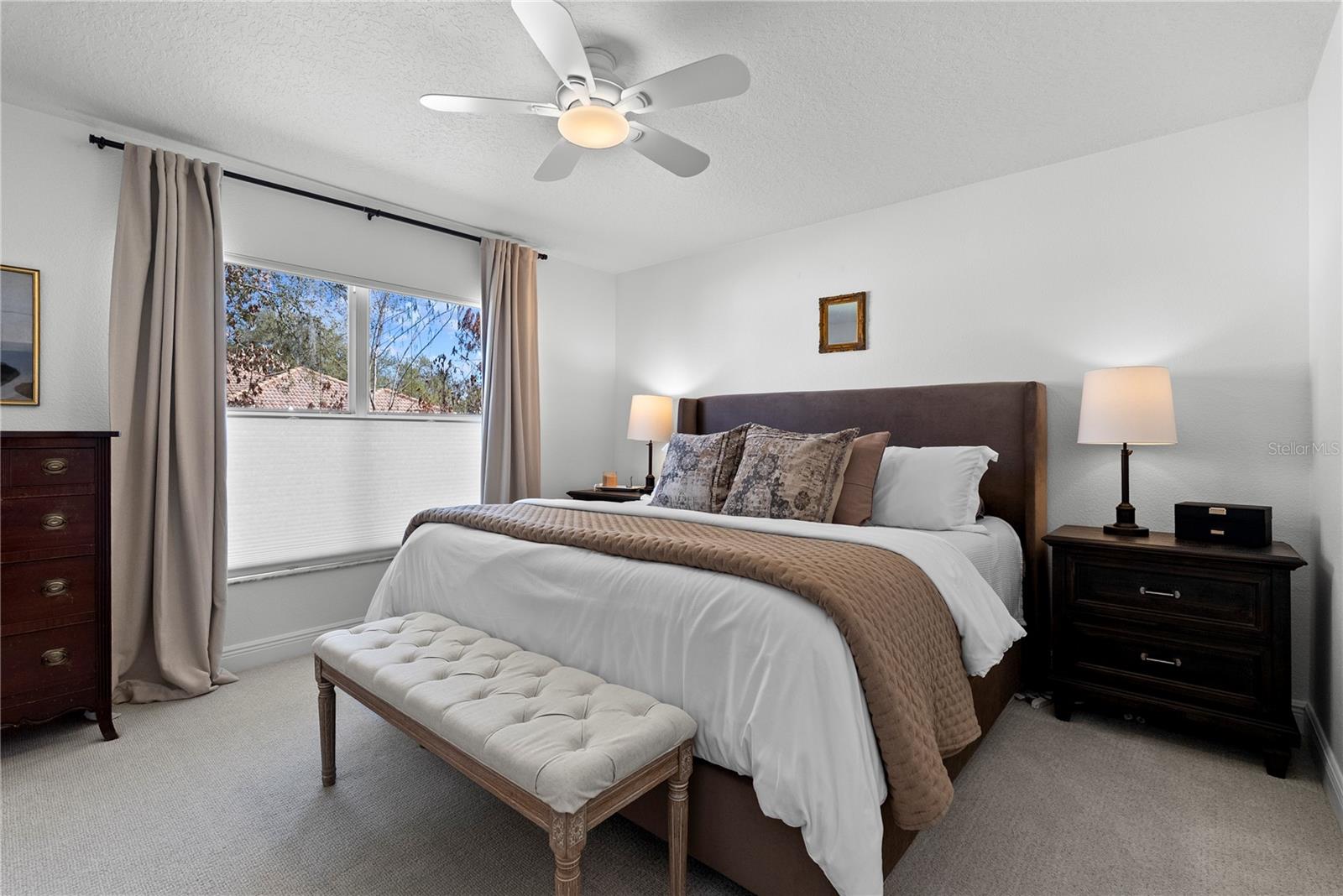 6569 CRESTMONT GLEN LN