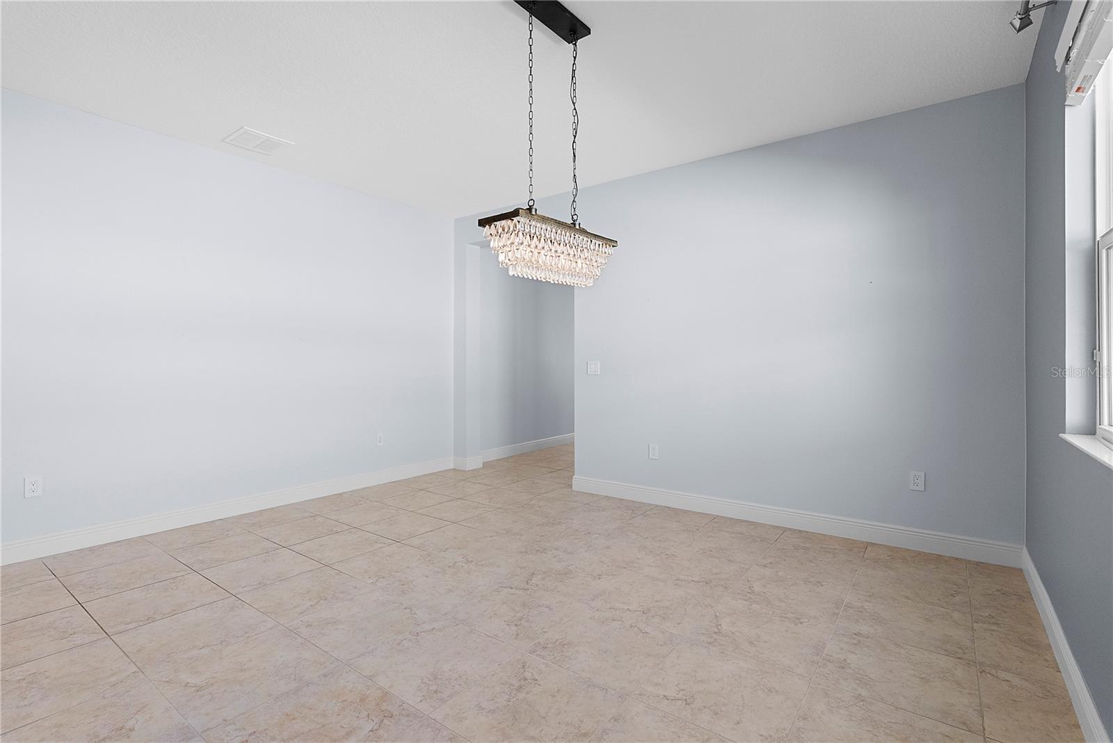 6613 MERRICK LANDING BLVD