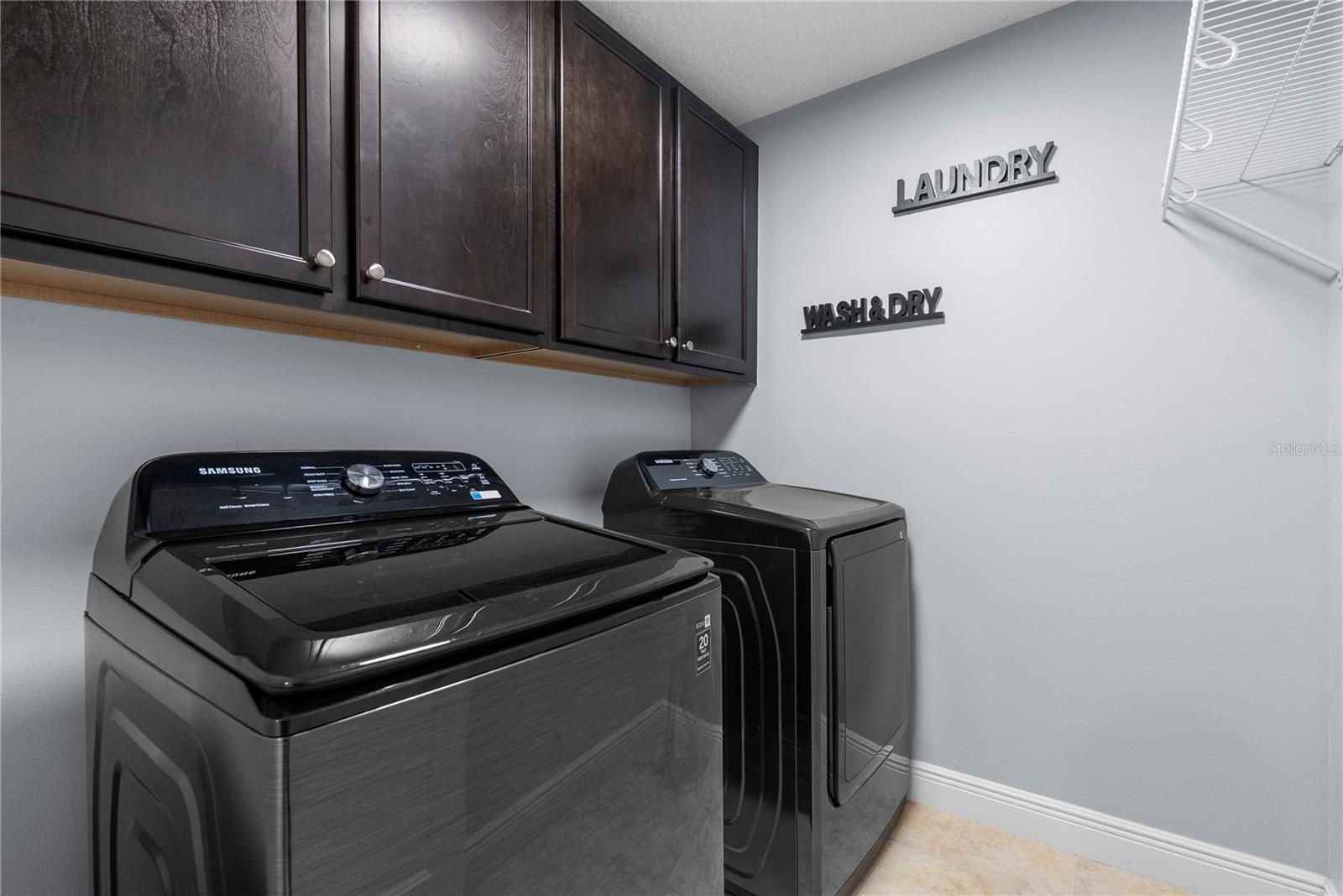 6613 MERRICK LANDING BLVD