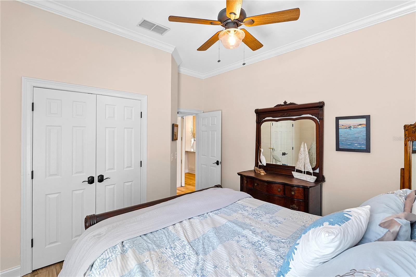 8411 WOBURN CT