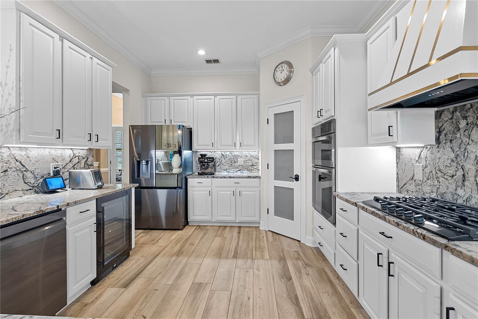8411 WOBURN CT