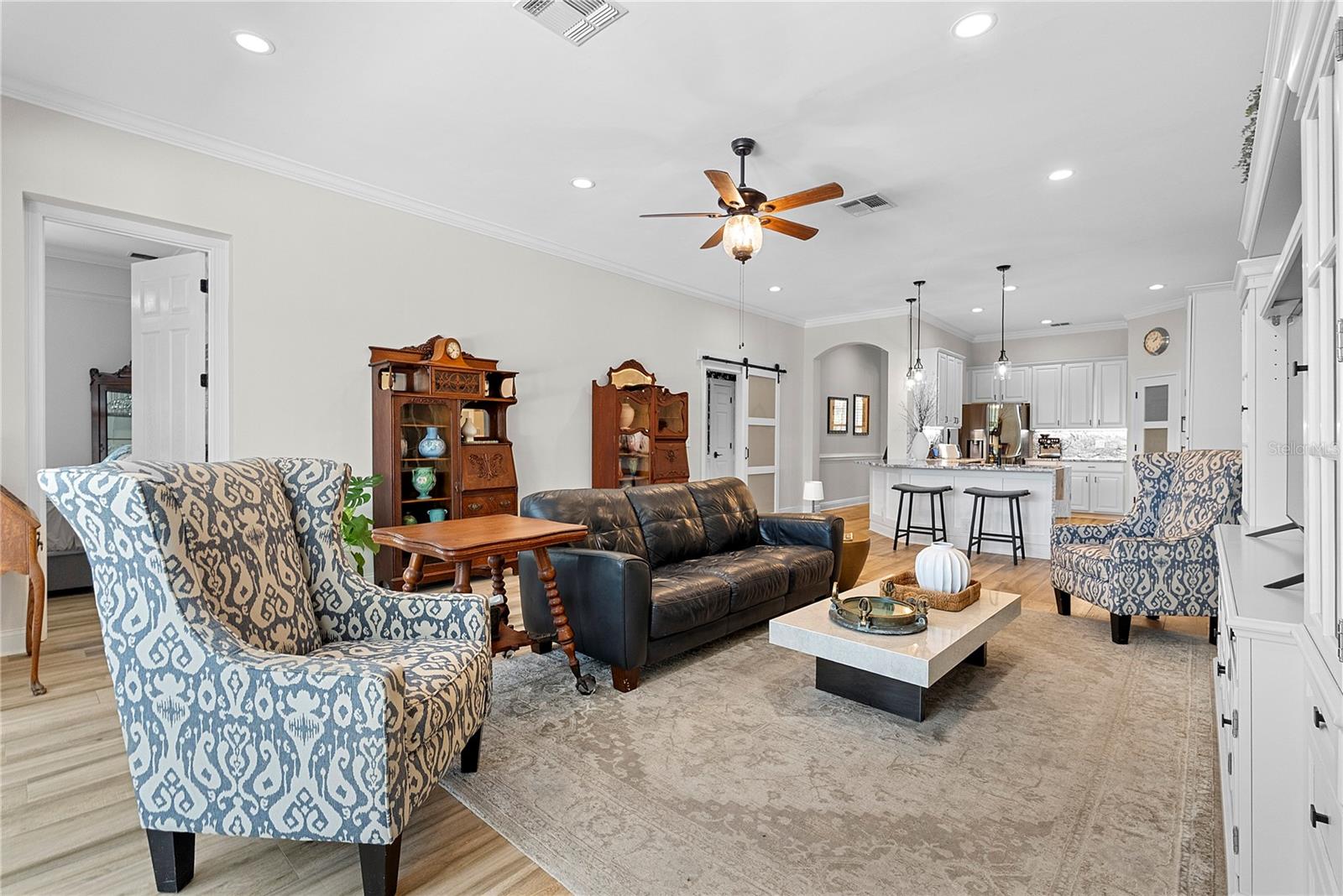 8411 WOBURN CT