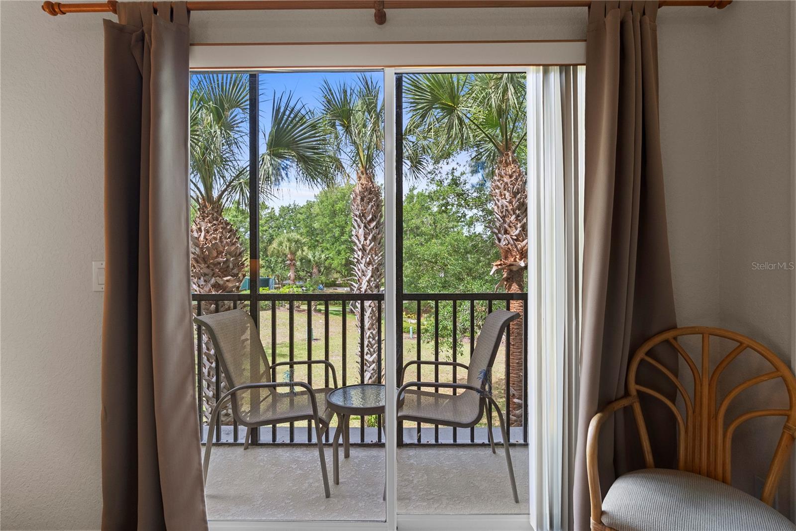 806 GRAN BAHAMA BLVD #30806