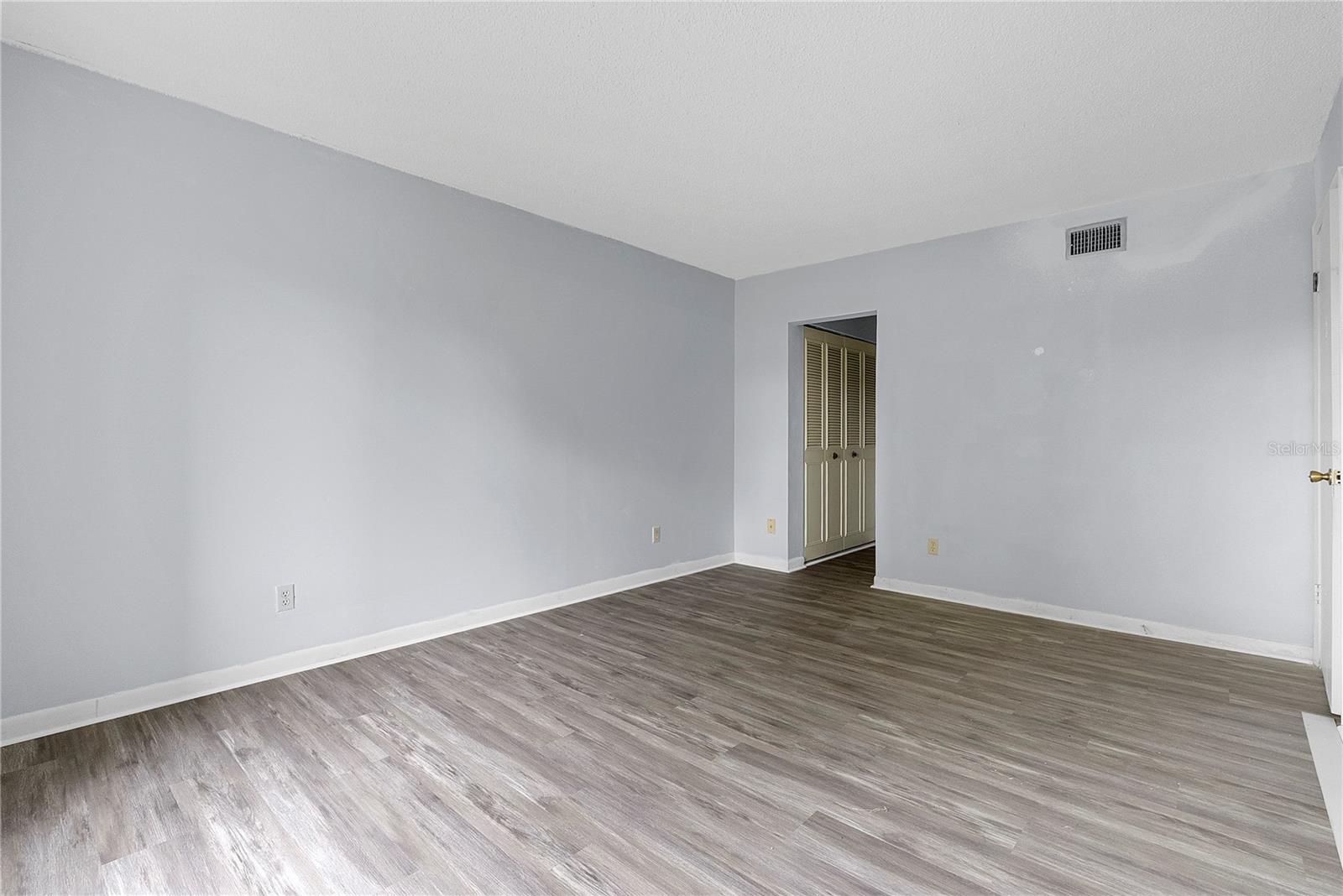 8203 SUN SPRING CIR #62