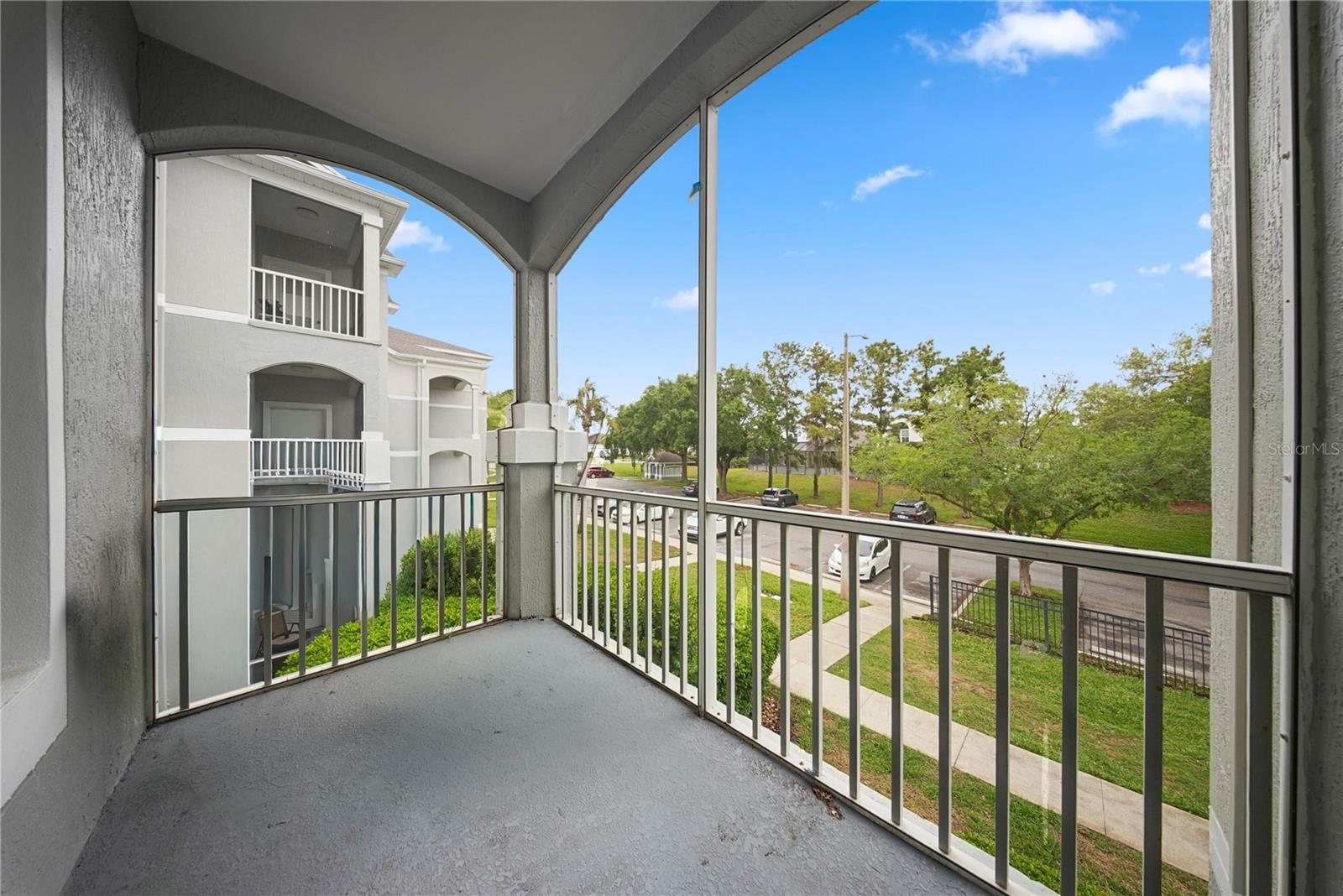 8103 COCONUT PALM WAY #204