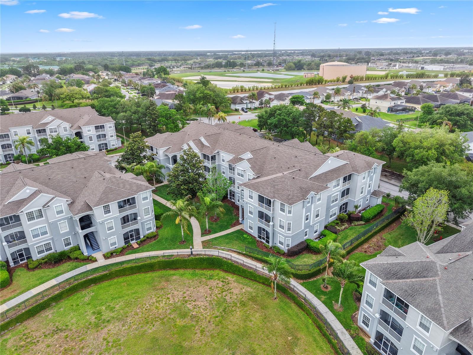 8103 COCONUT PALM WAY #204