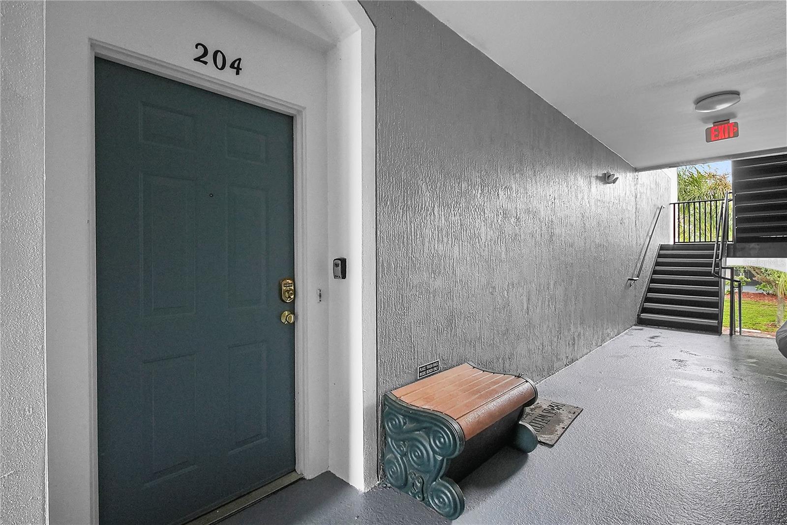 8103 COCONUT PALM WAY #204