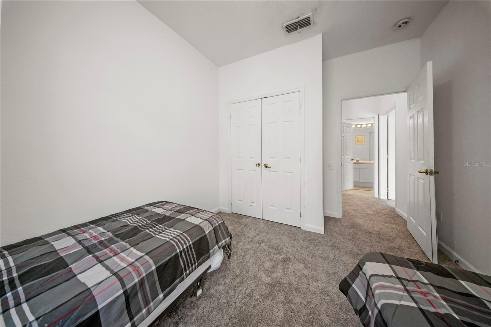 8103 COCONUT PALM WAY #204