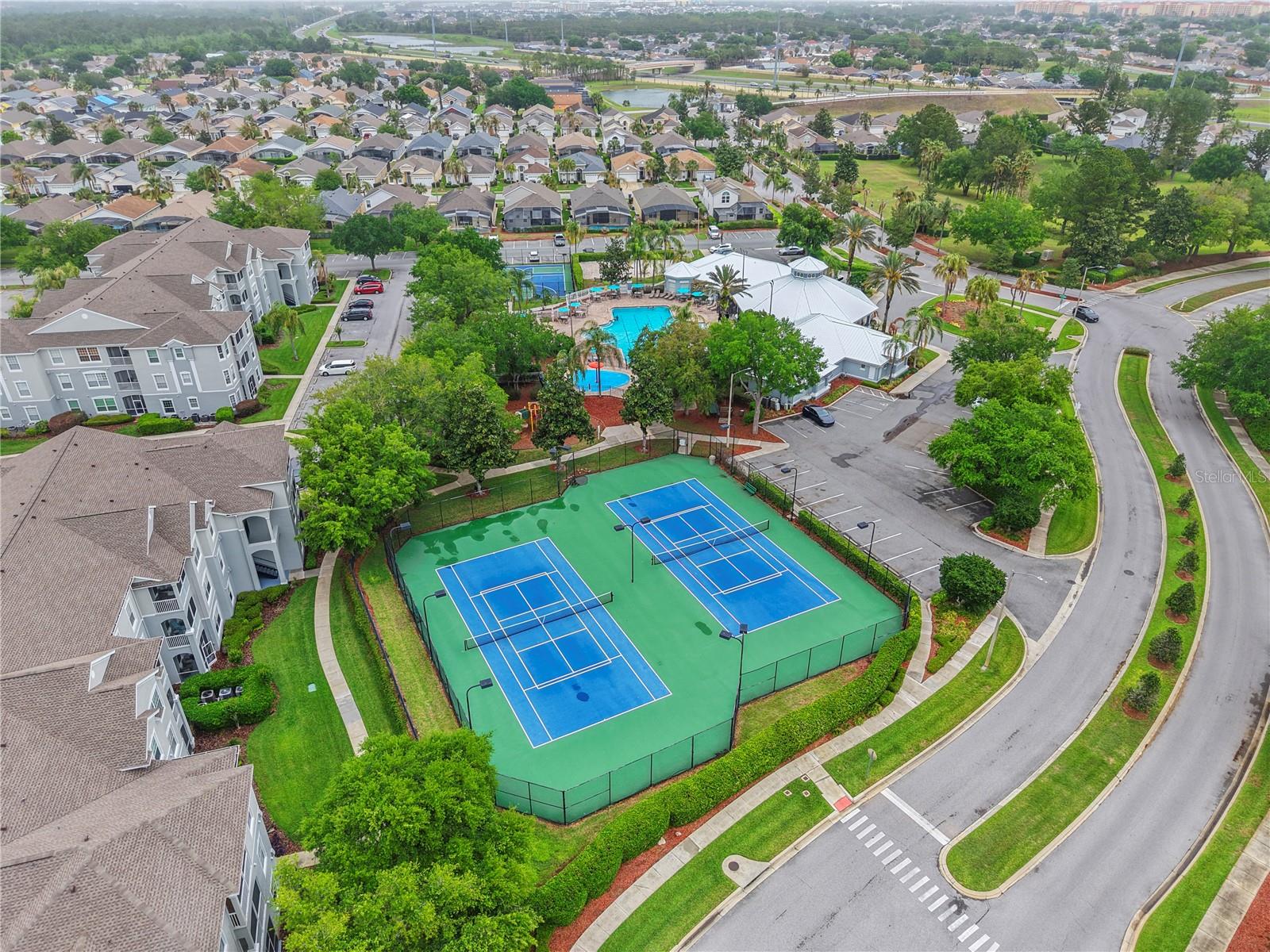 8103 COCONUT PALM WAY #204