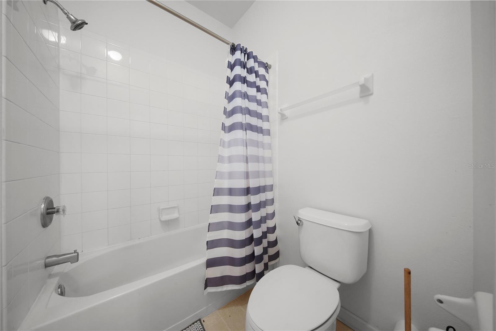 8103 COCONUT PALM WAY #204