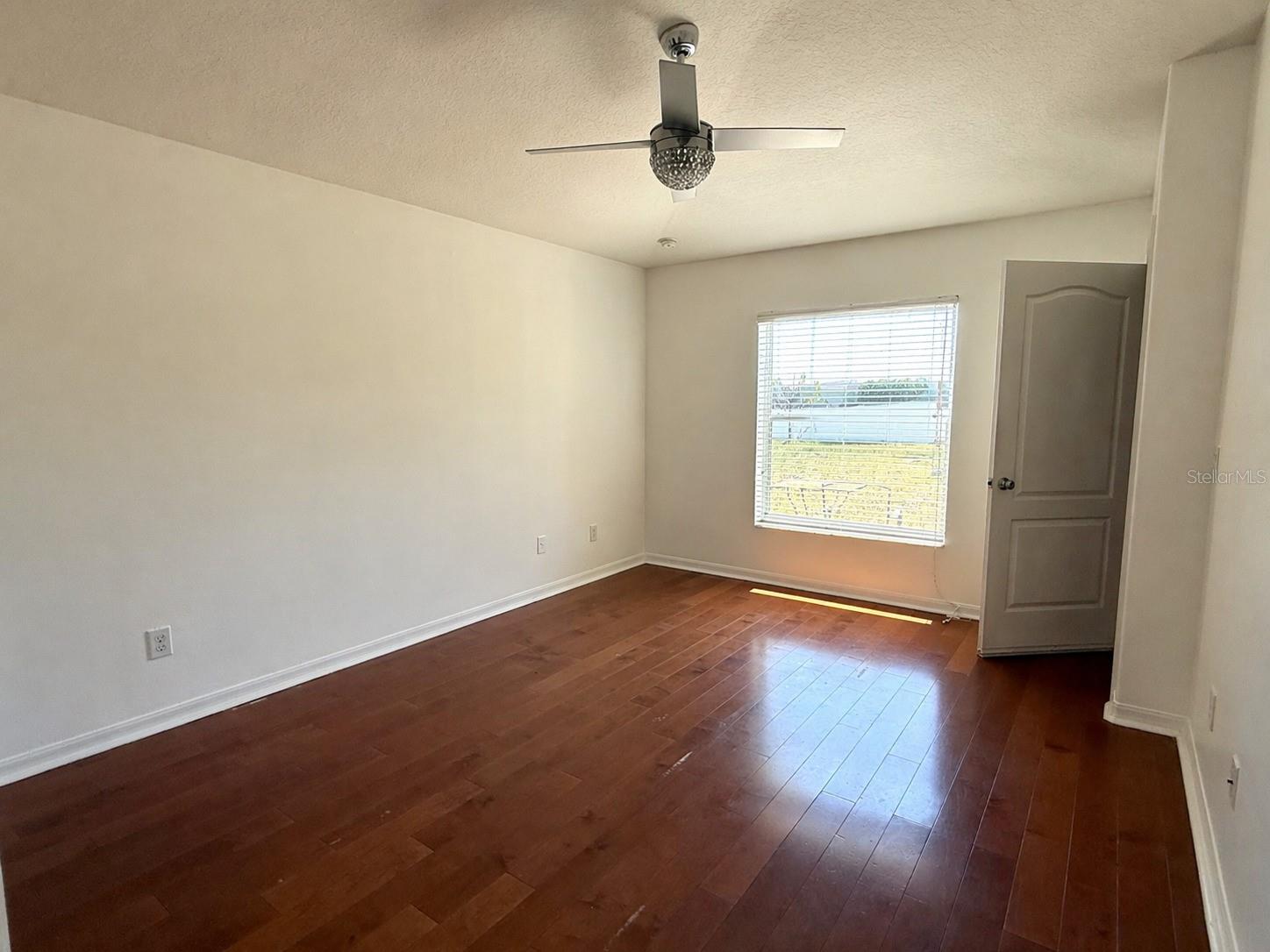 5727 RUTHERFORD RD