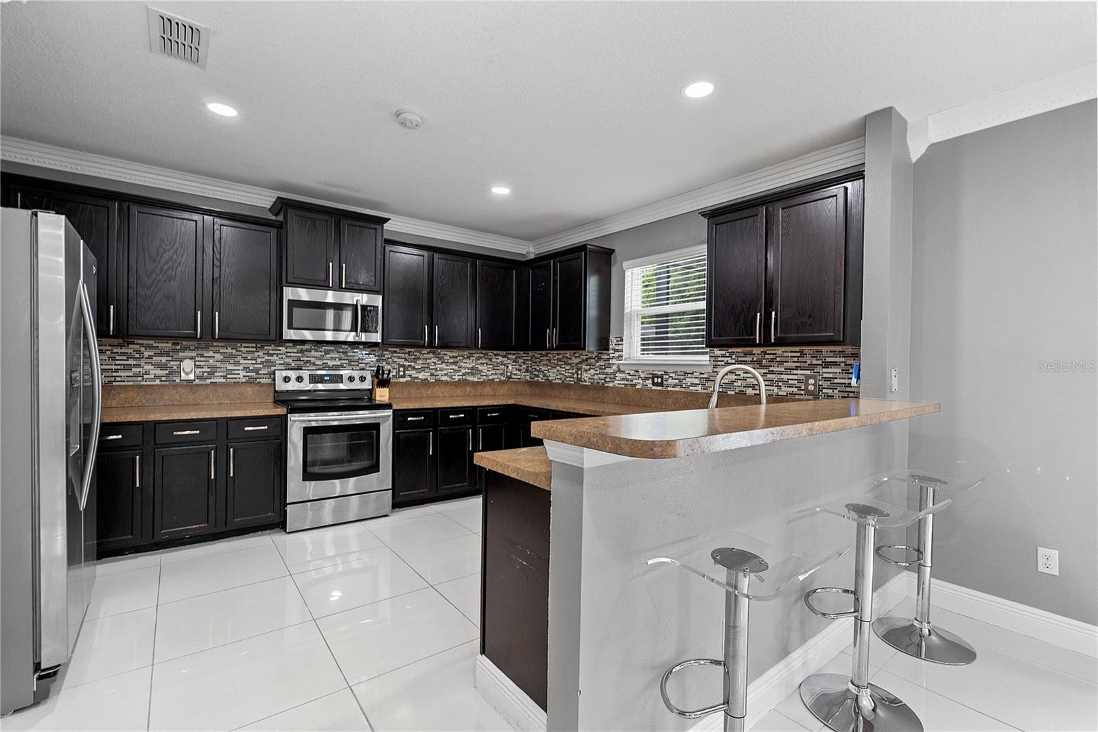 963 SPRINGS LANDING DR