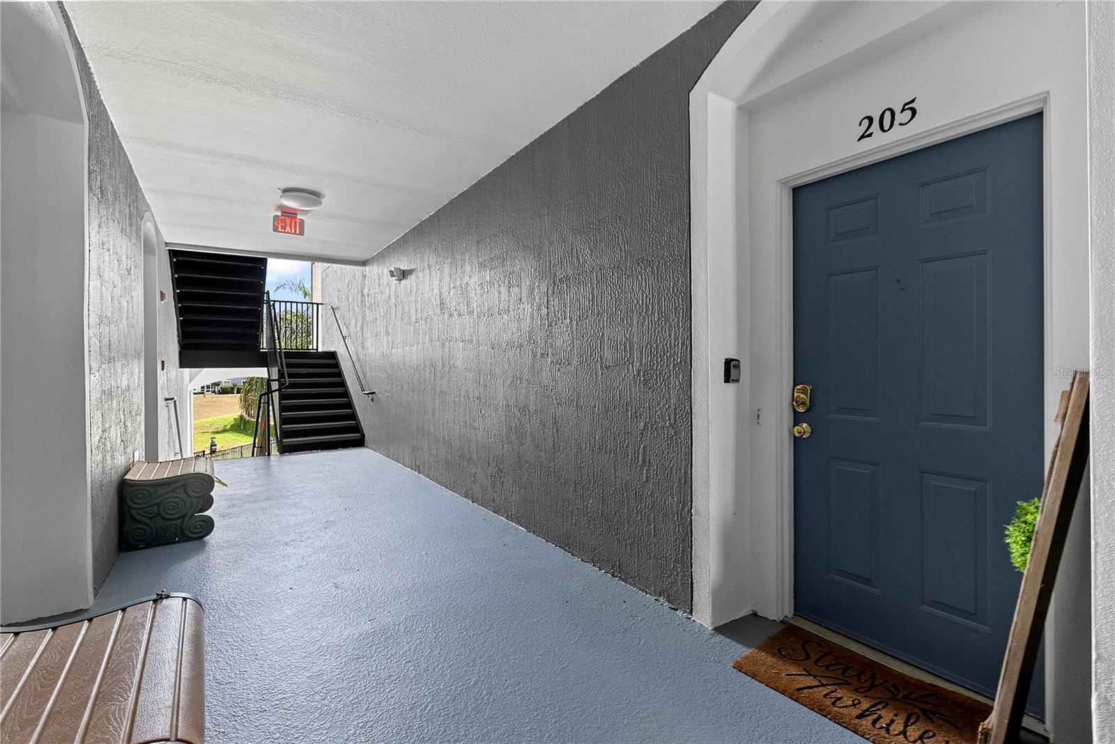 8103 COCONUT PALM WAY #205