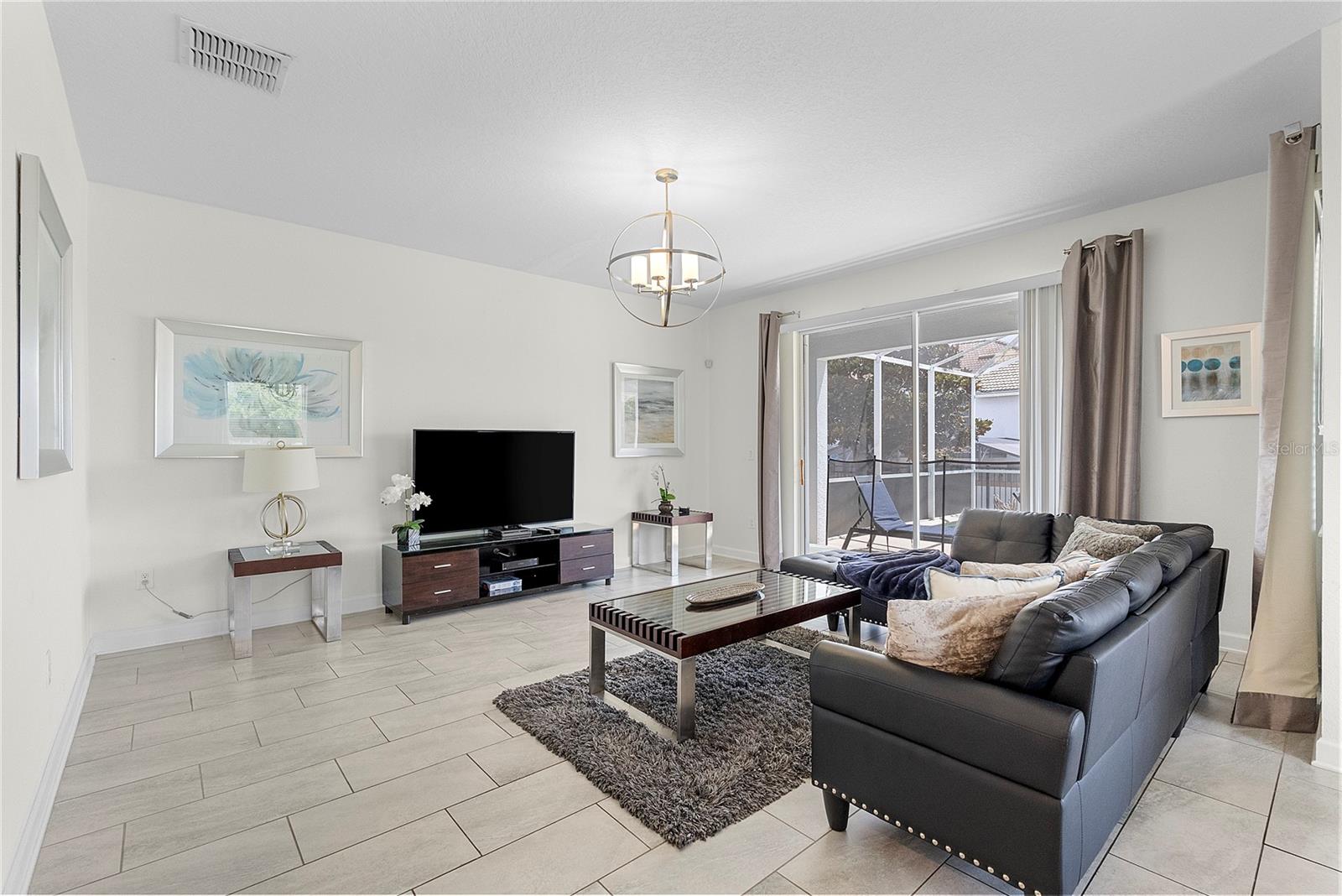 1559 FLANGE DR
