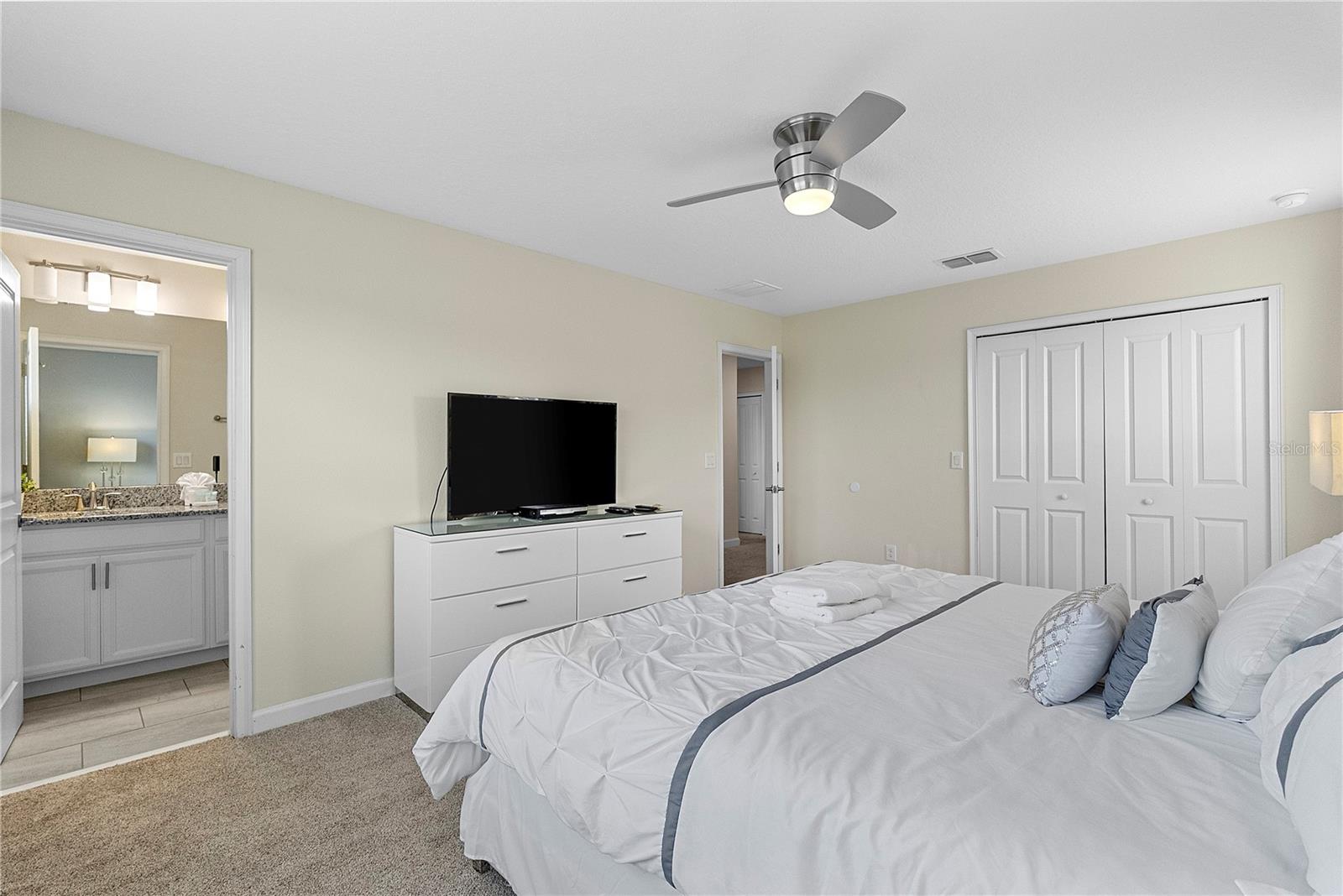 1559 FLANGE DR