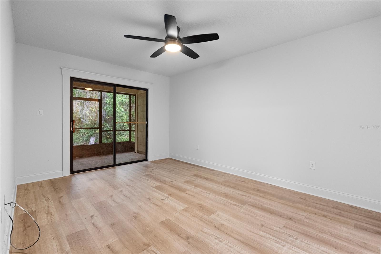 224 HIGHLANDS GLEN CIR
