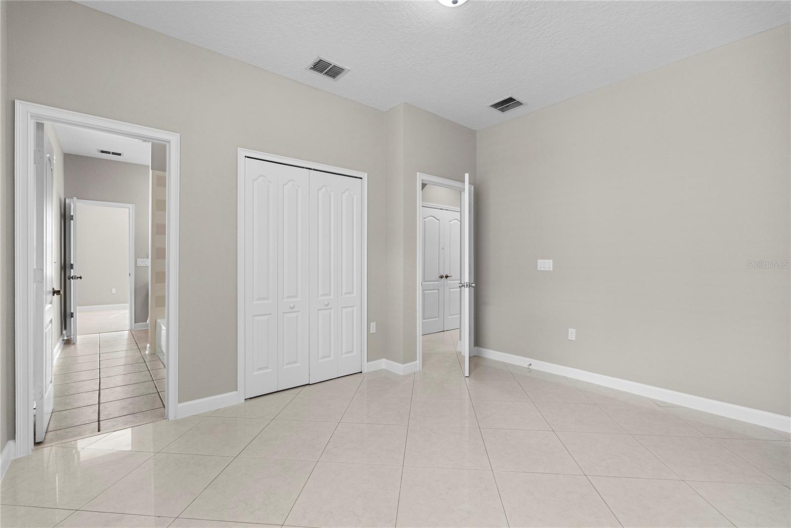 13014 AUBREY LN