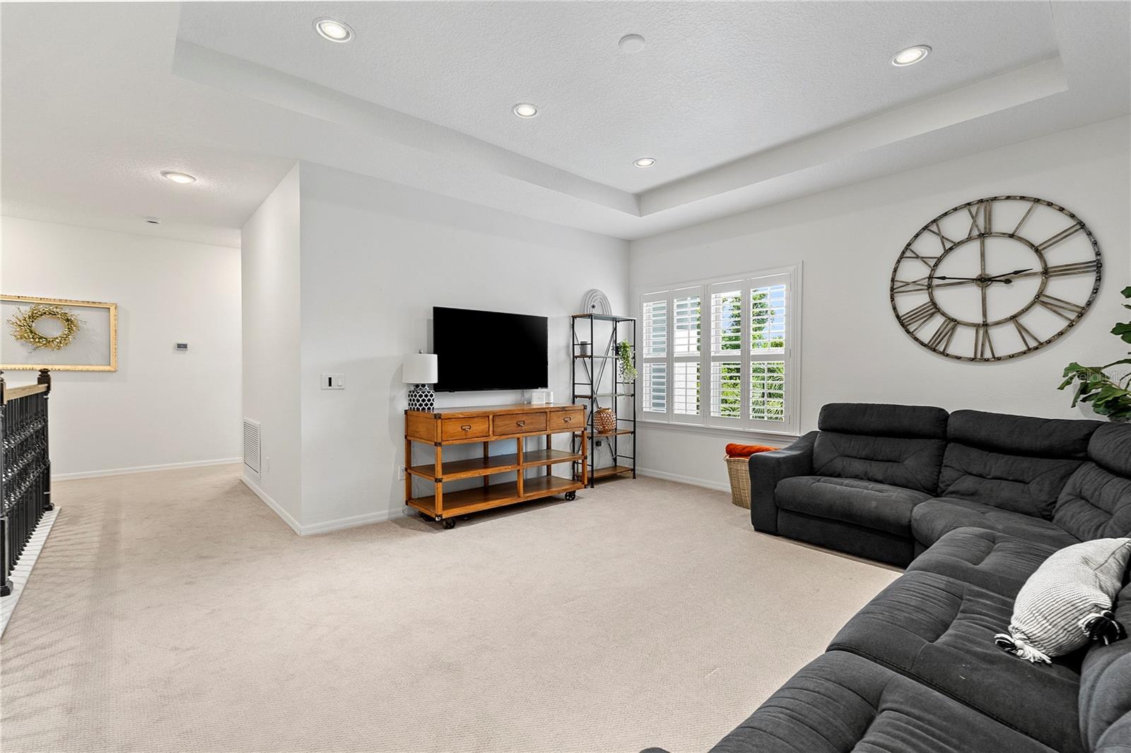906 SHERBOURNE CIR