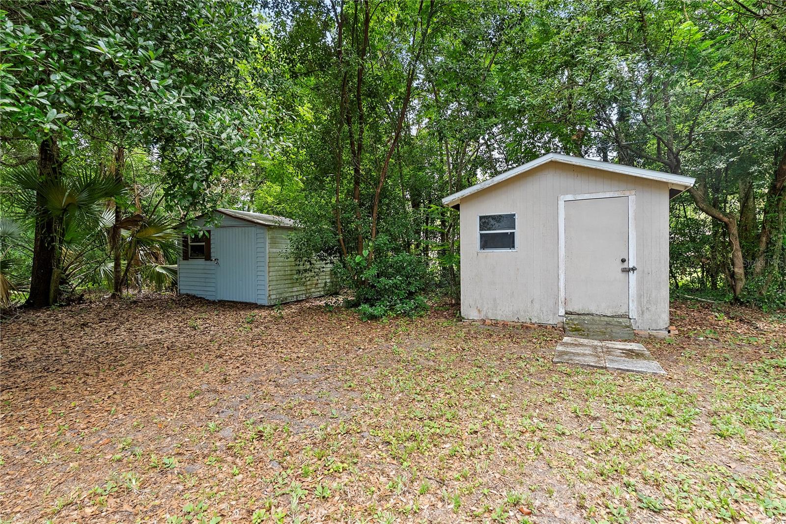 823 CATALINA DR