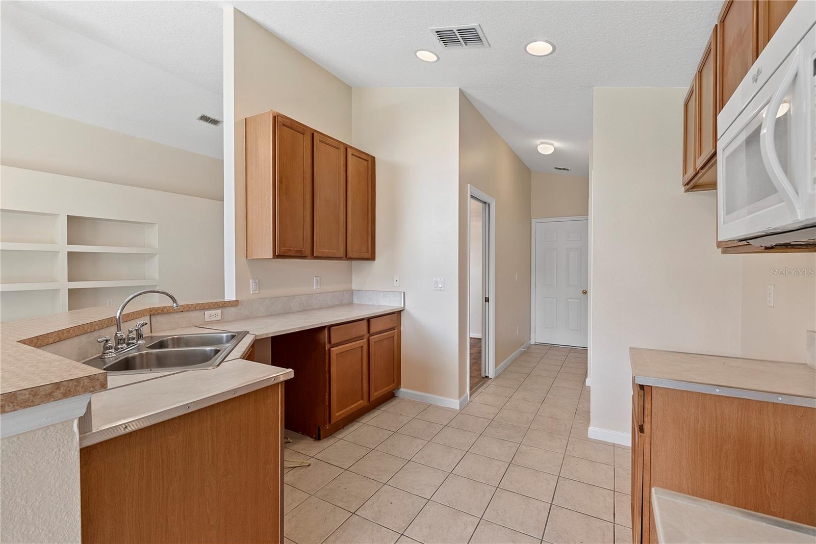 3103 MERLOT WAY