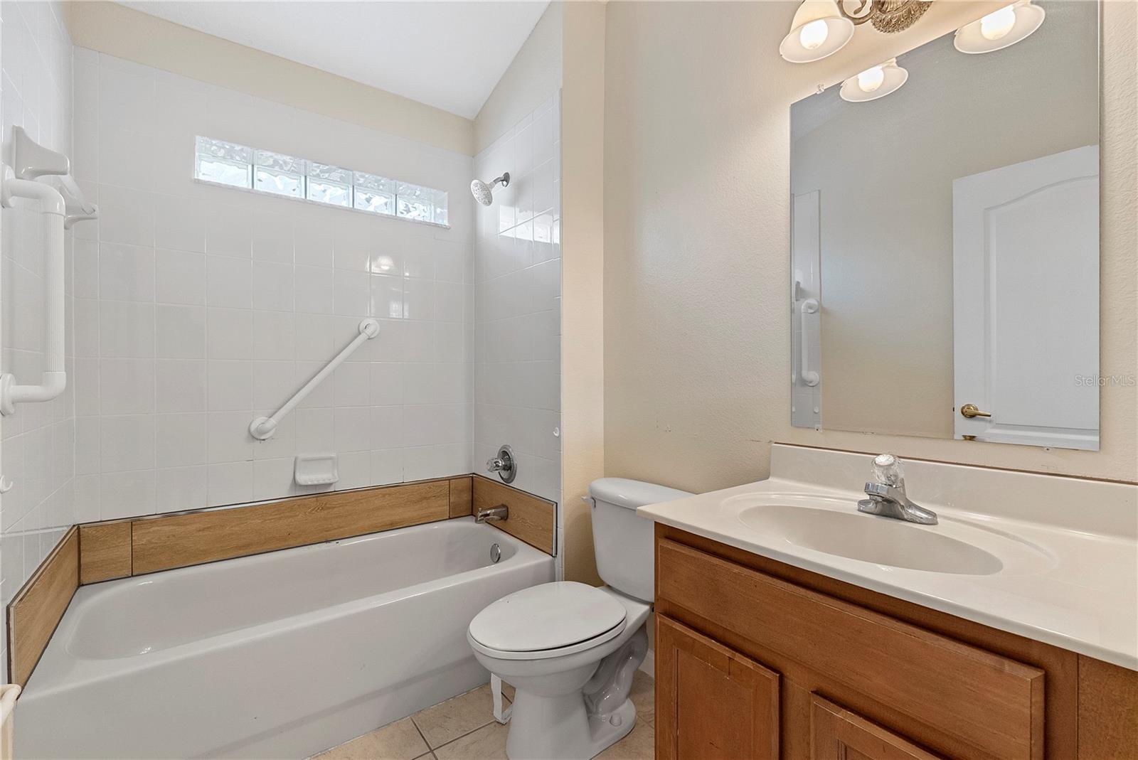 3103 MERLOT WAY