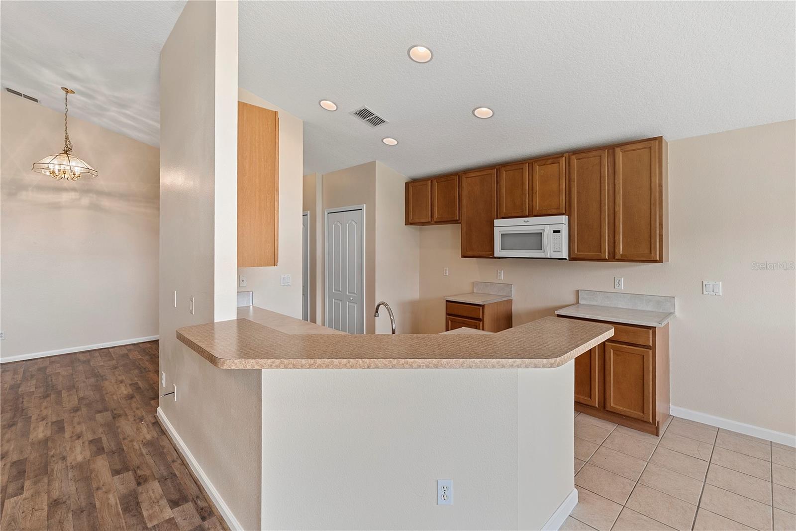 3103 MERLOT WAY