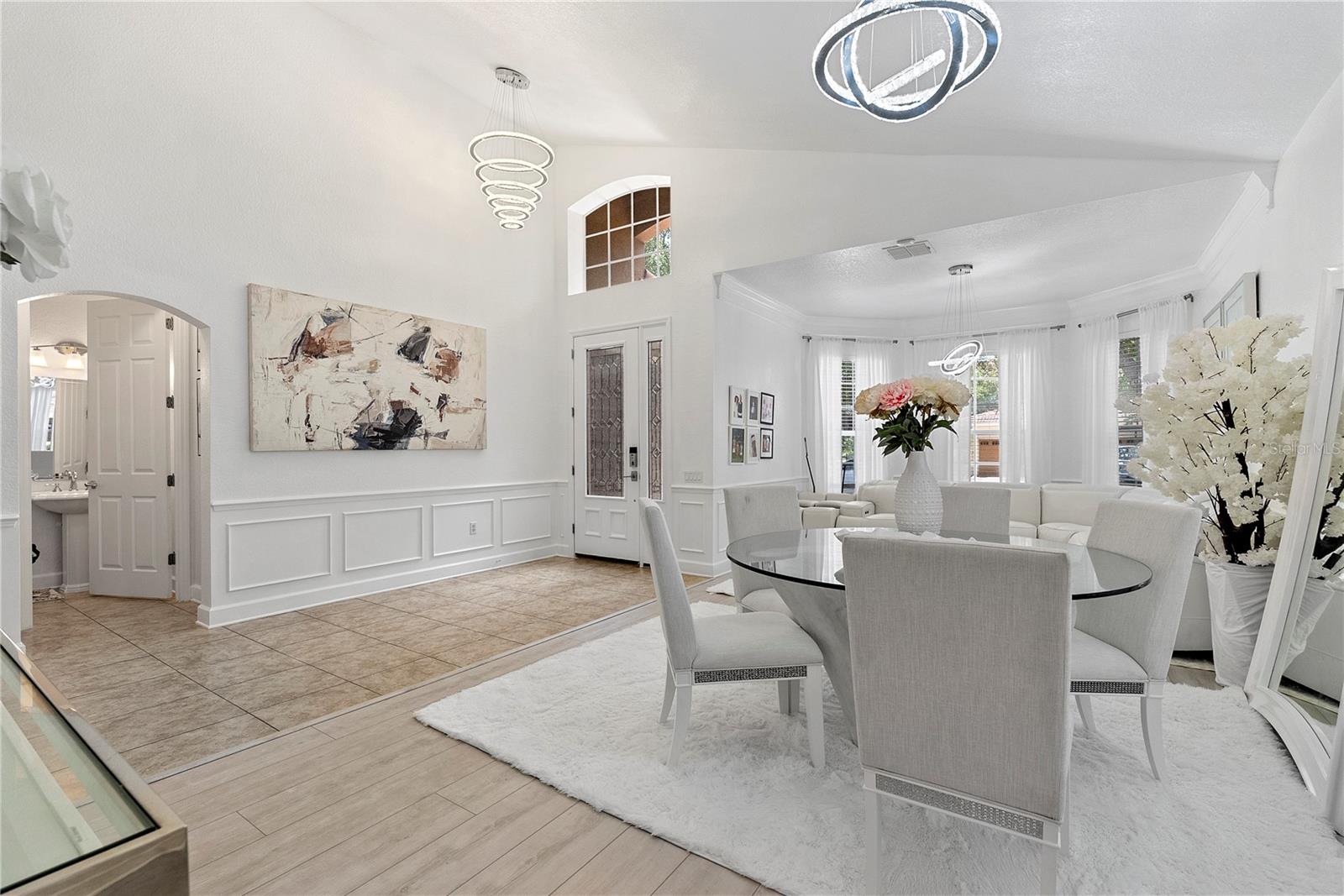 446 ANESSA ROSE LOOP