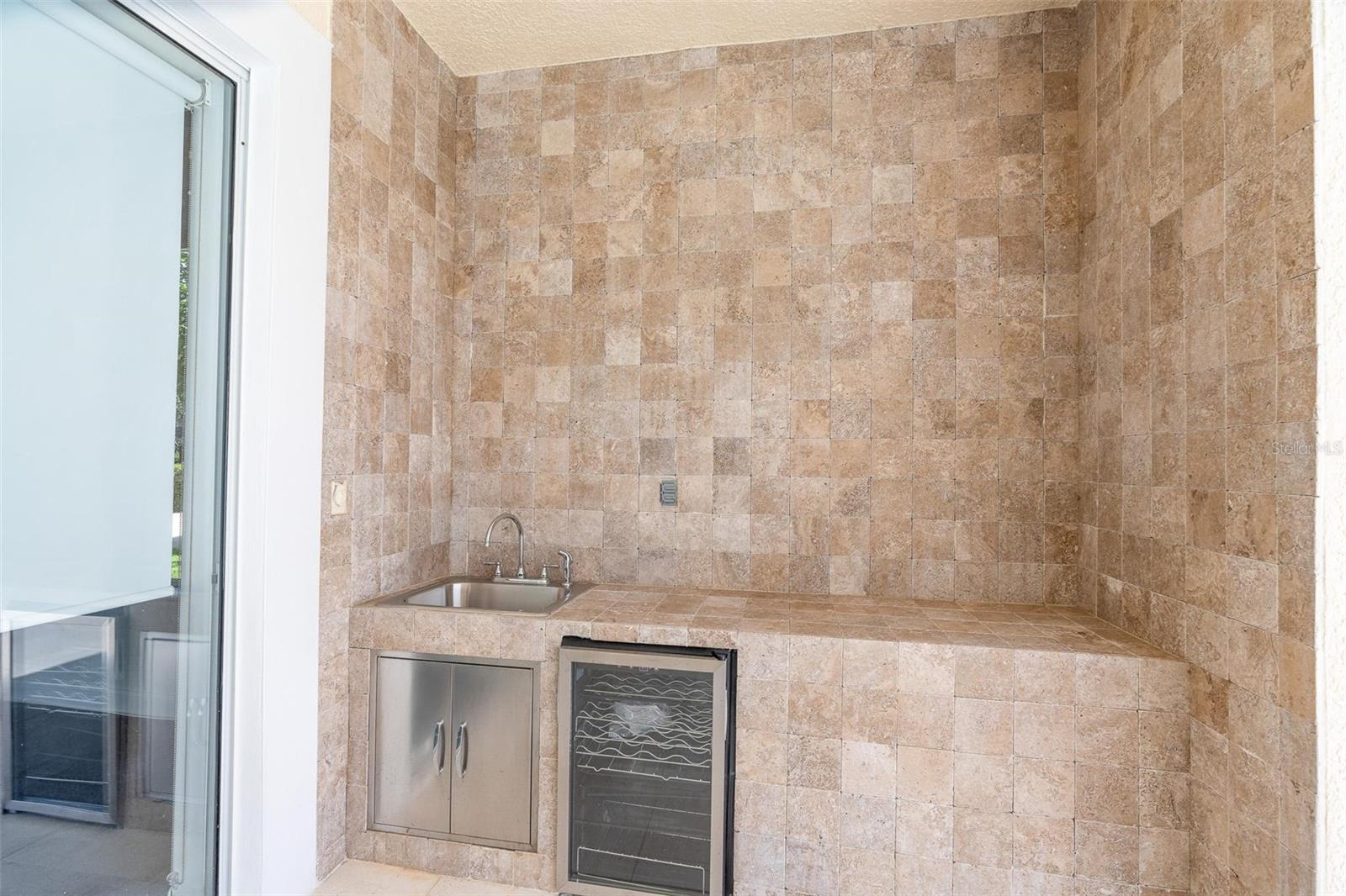 9656 WEATHERSTONE CT
