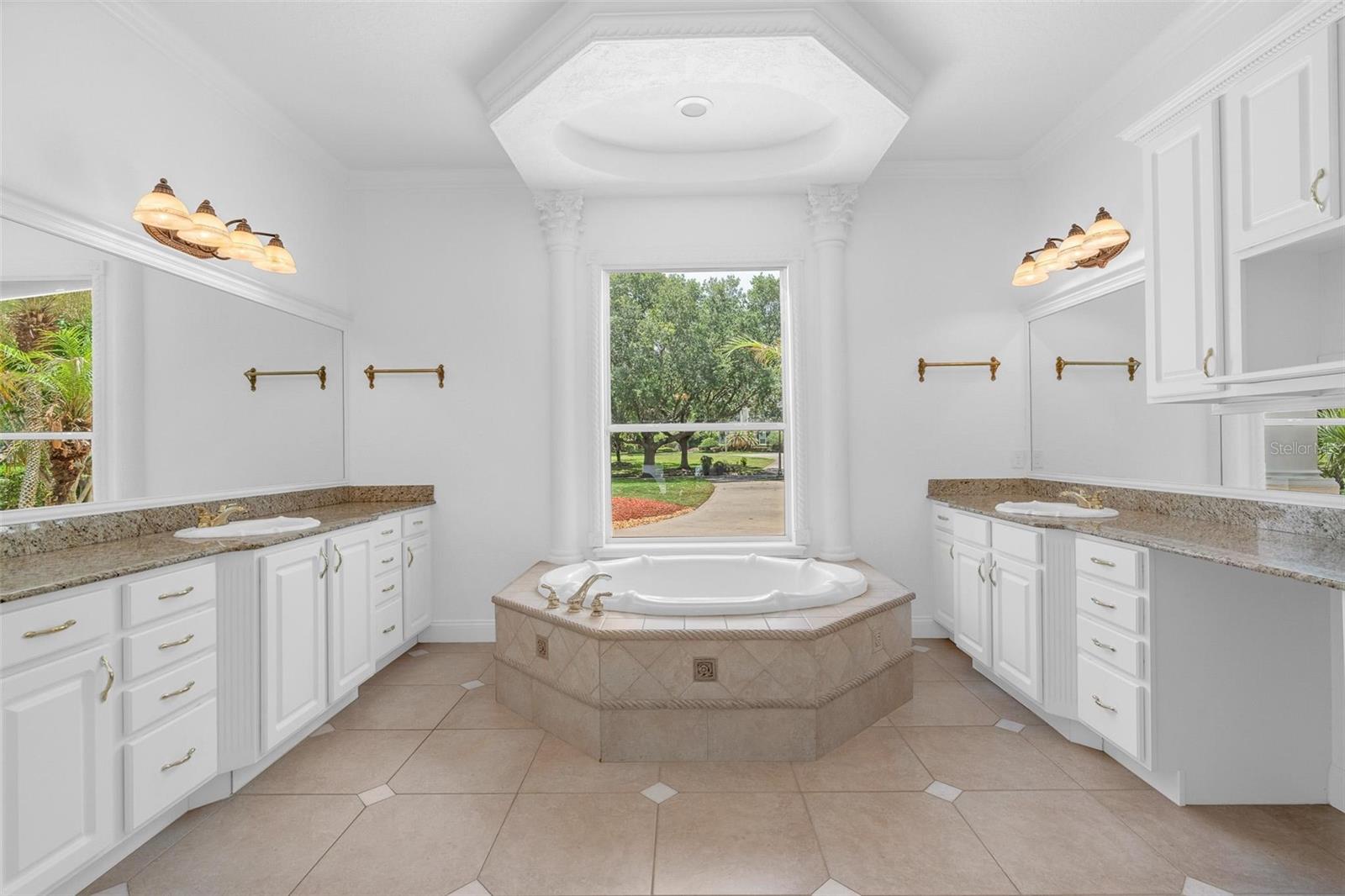 9656 WEATHERSTONE CT