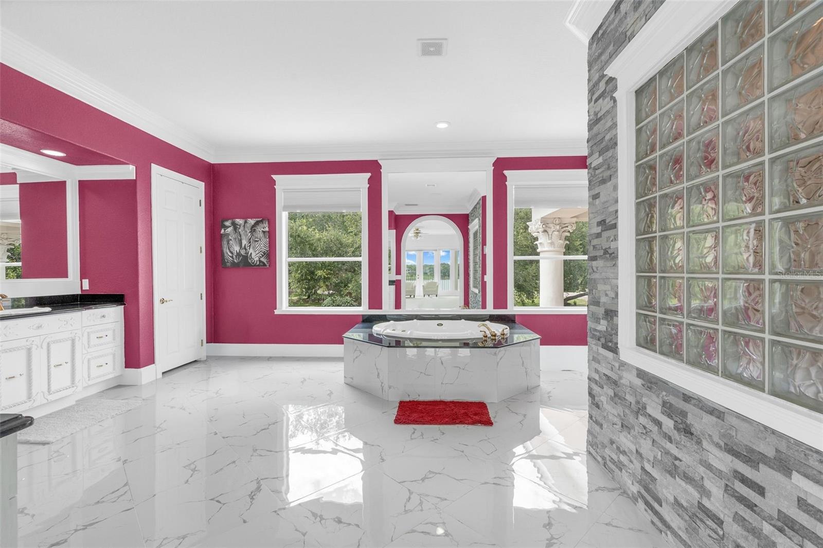 9656 WEATHERSTONE CT