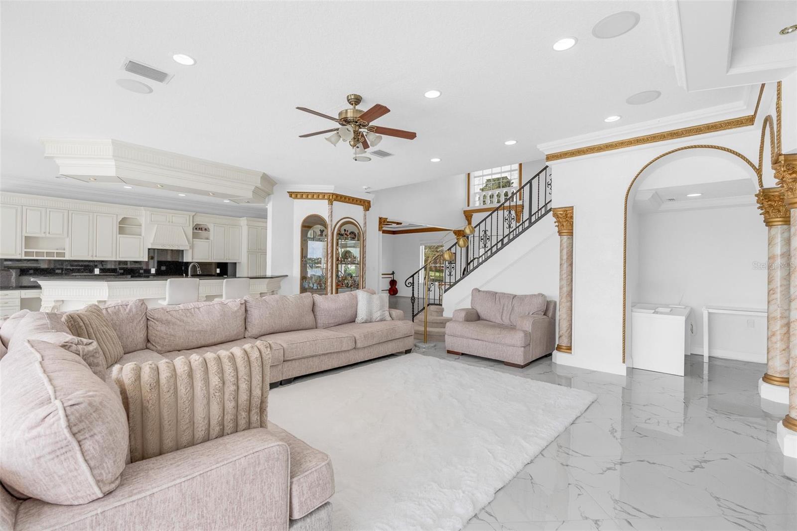 9656 WEATHERSTONE CT