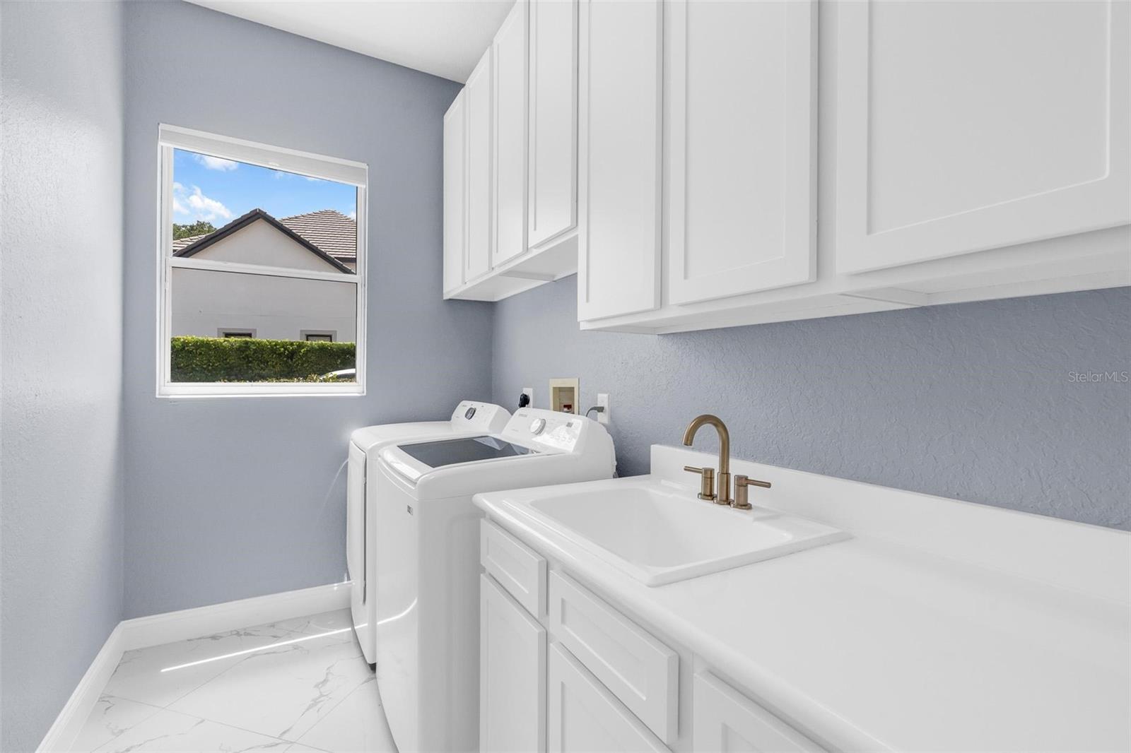 9656 WEATHERSTONE CT