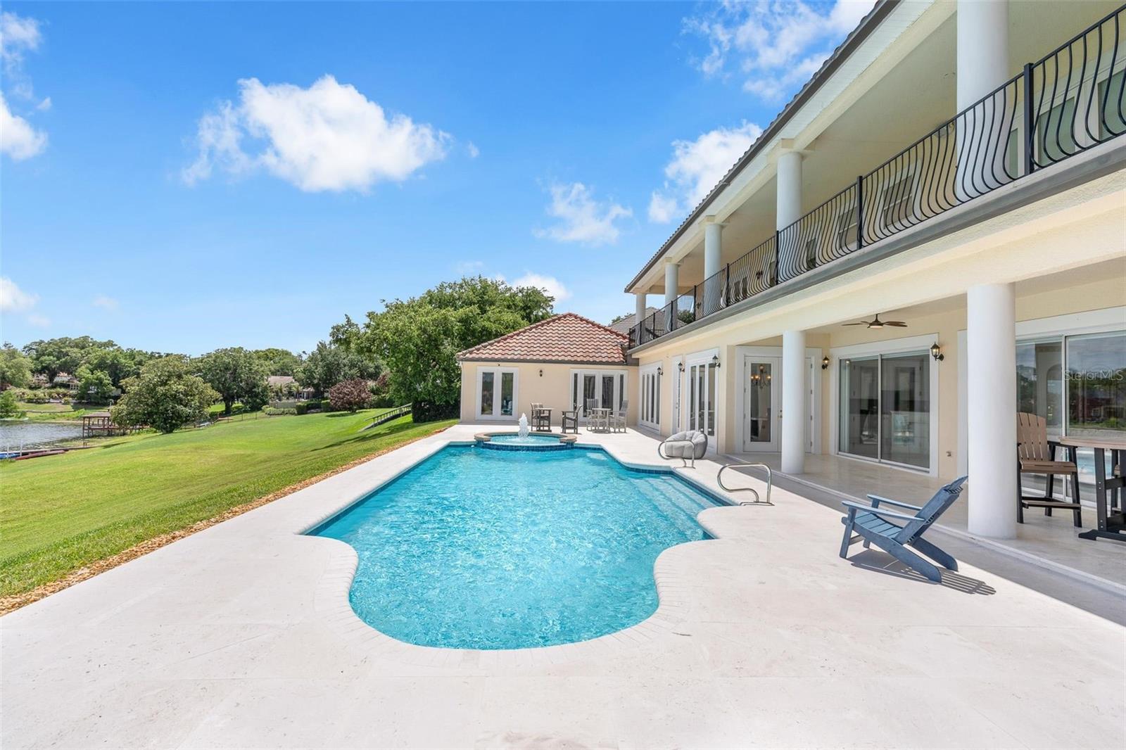9656 WEATHERSTONE CT