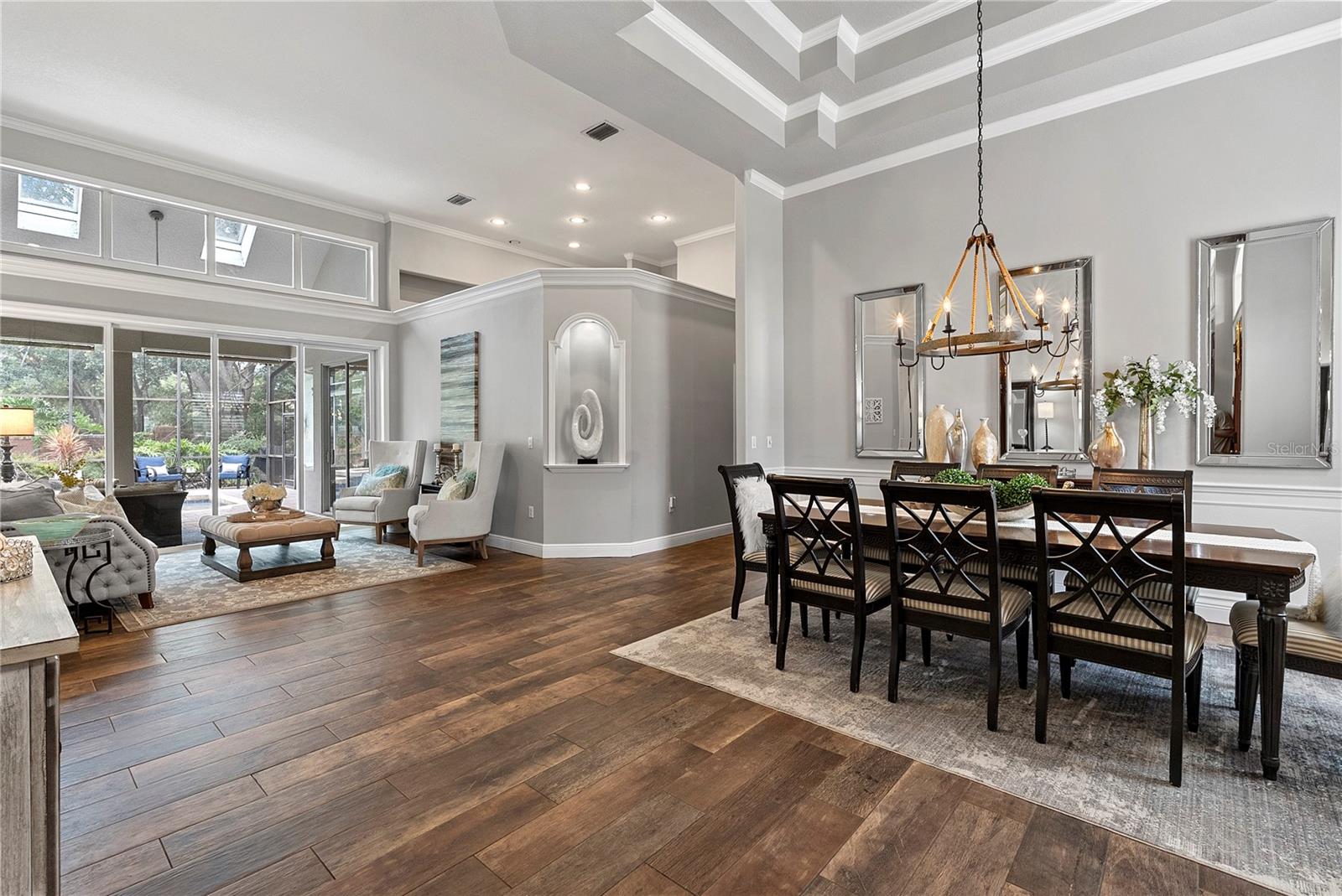 1542 WESTOVER LOOP