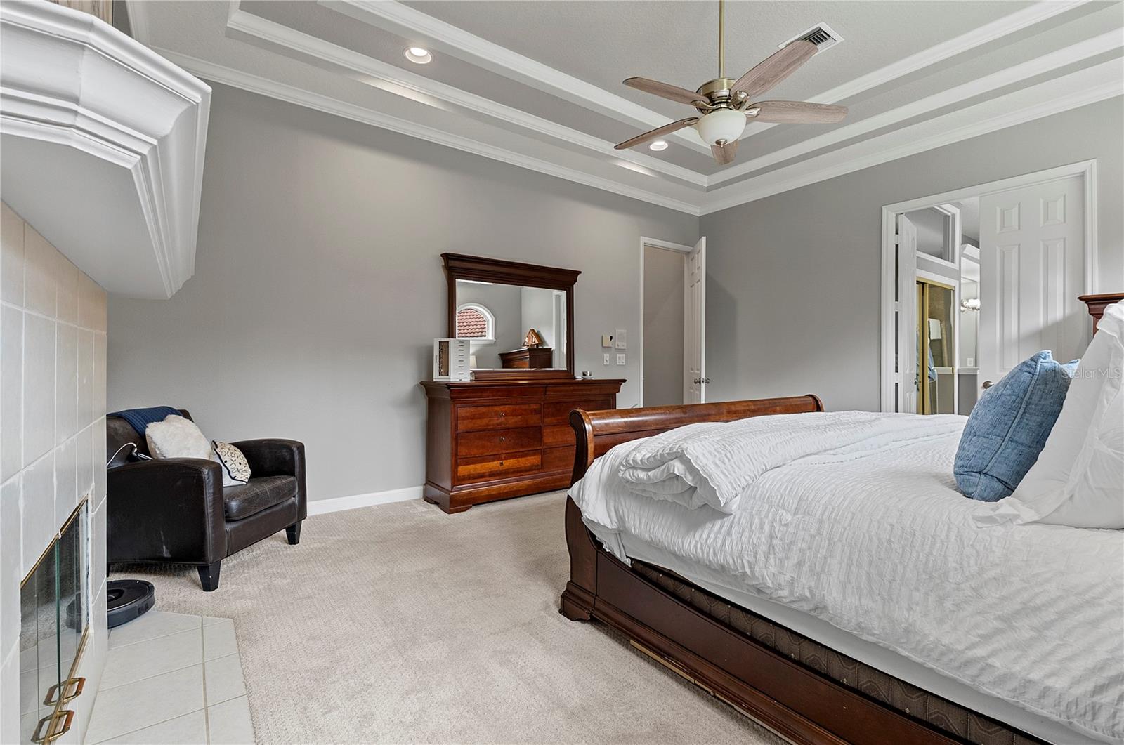 1542 WESTOVER LOOP