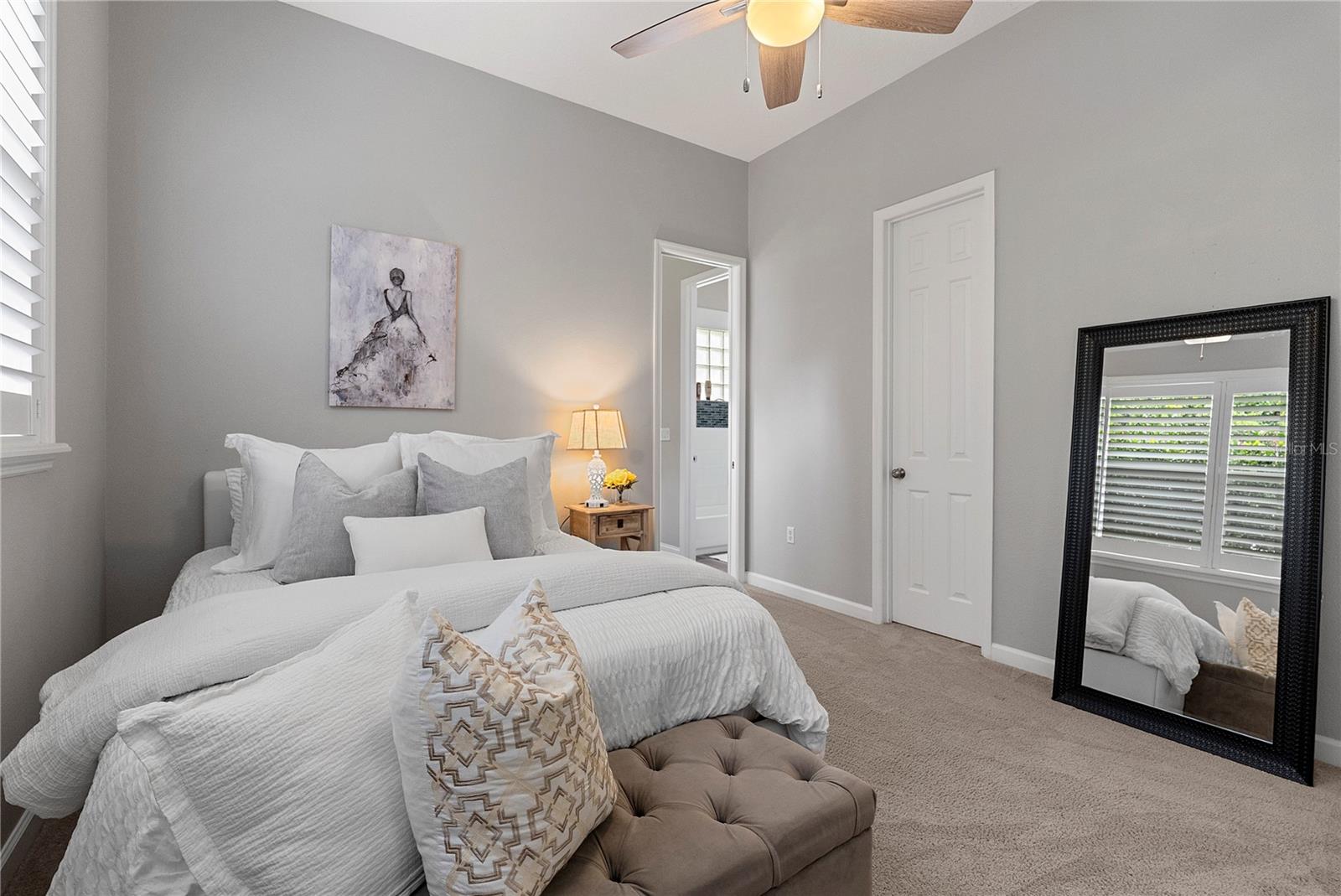 1542 WESTOVER LOOP