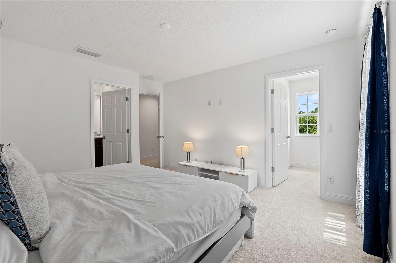 3385 WAUSEON DR