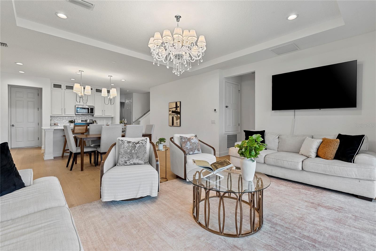 3385 WAUSEON DR
