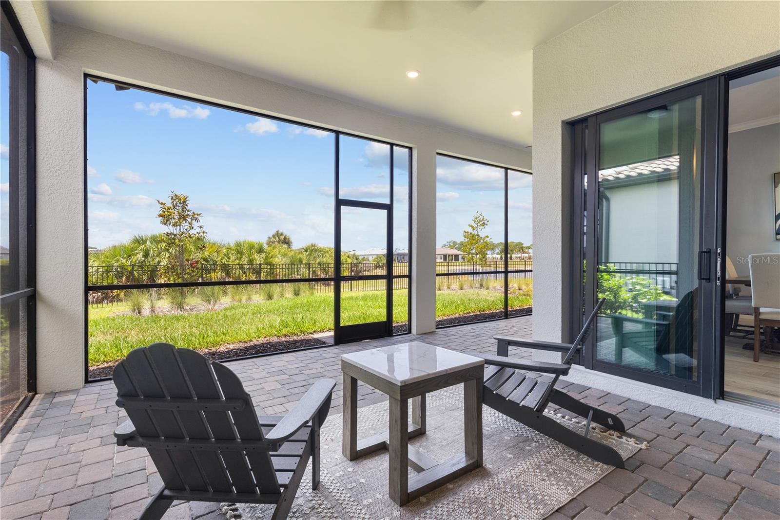 6075 SAWGRASS LAKE CT