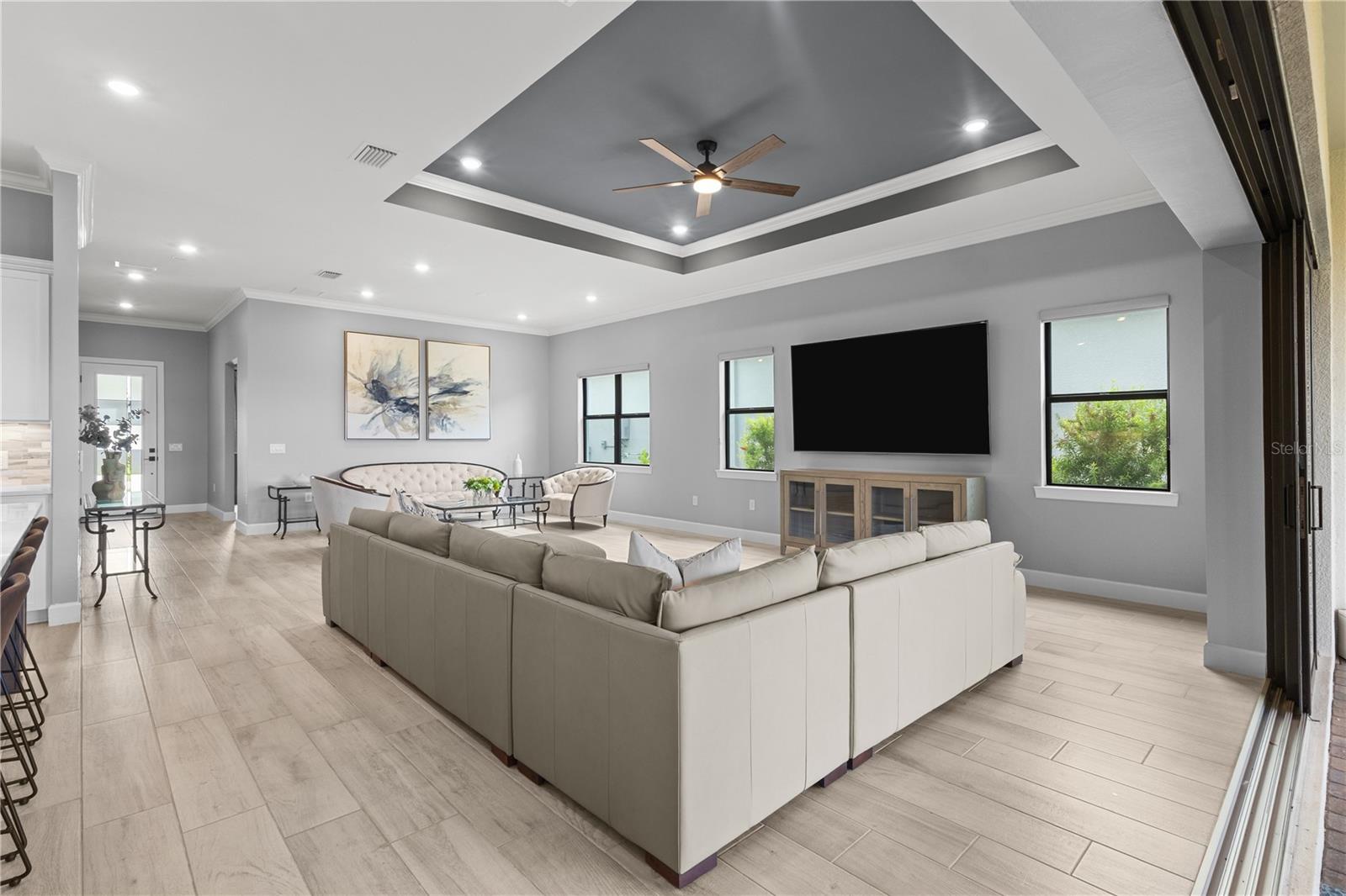 6075 SAWGRASS LAKE CT