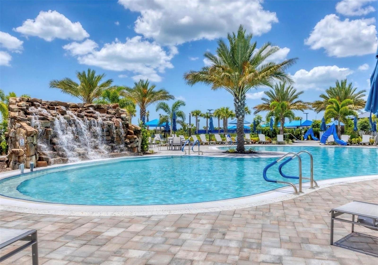 6075 SAWGRASS LAKE CT