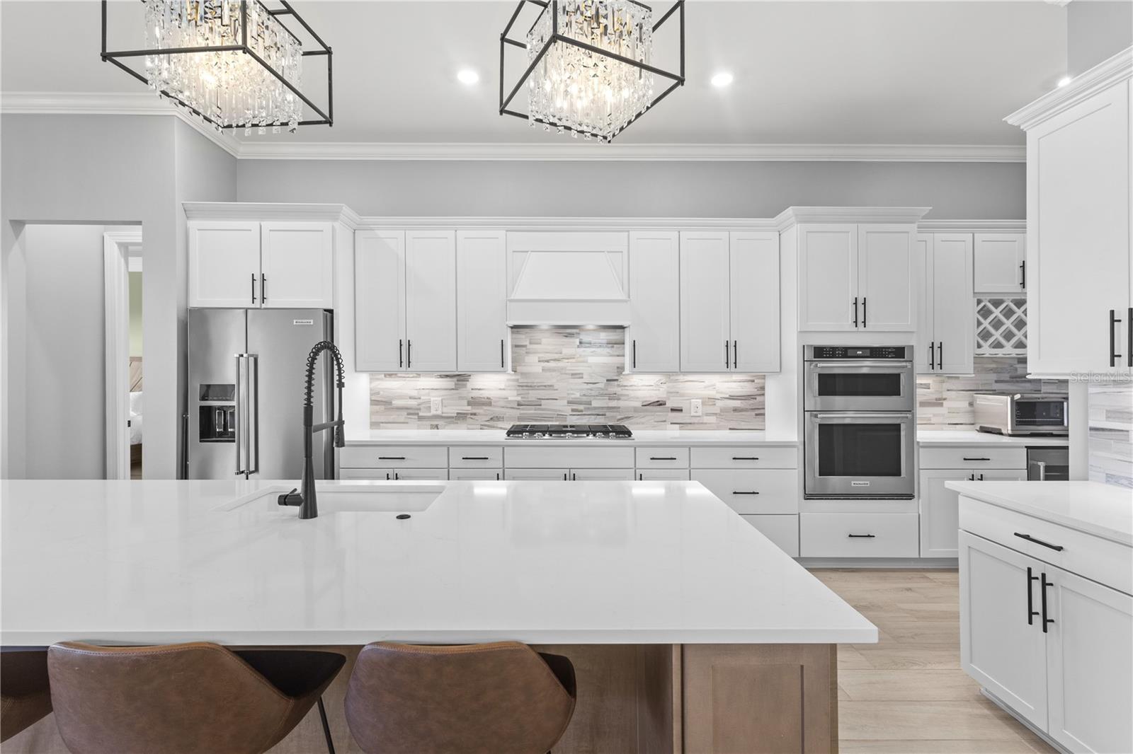 6075 SAWGRASS LAKE CT
