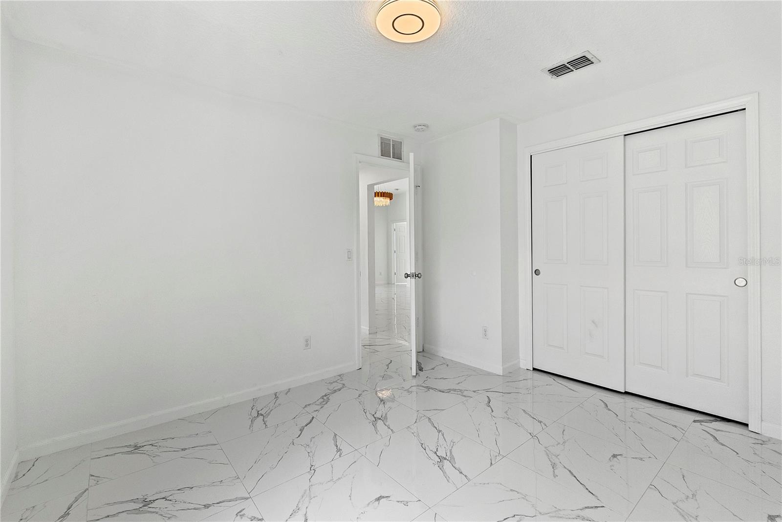 337 GIOVANI BLVD