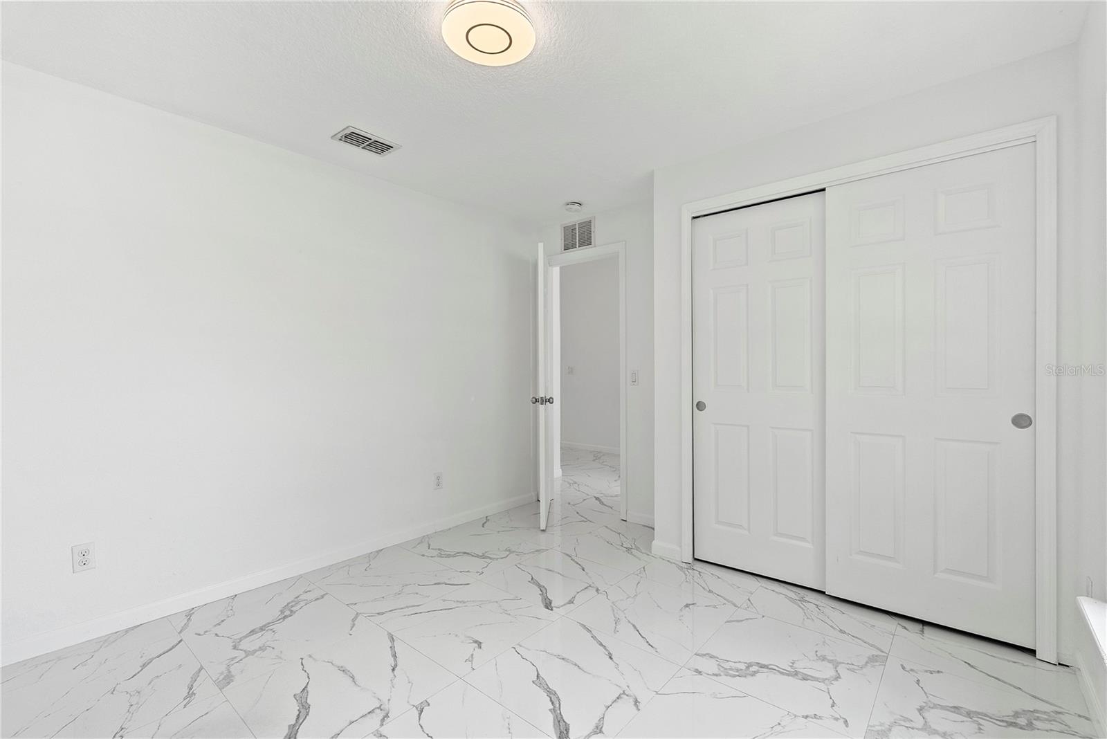 337 GIOVANI BLVD
