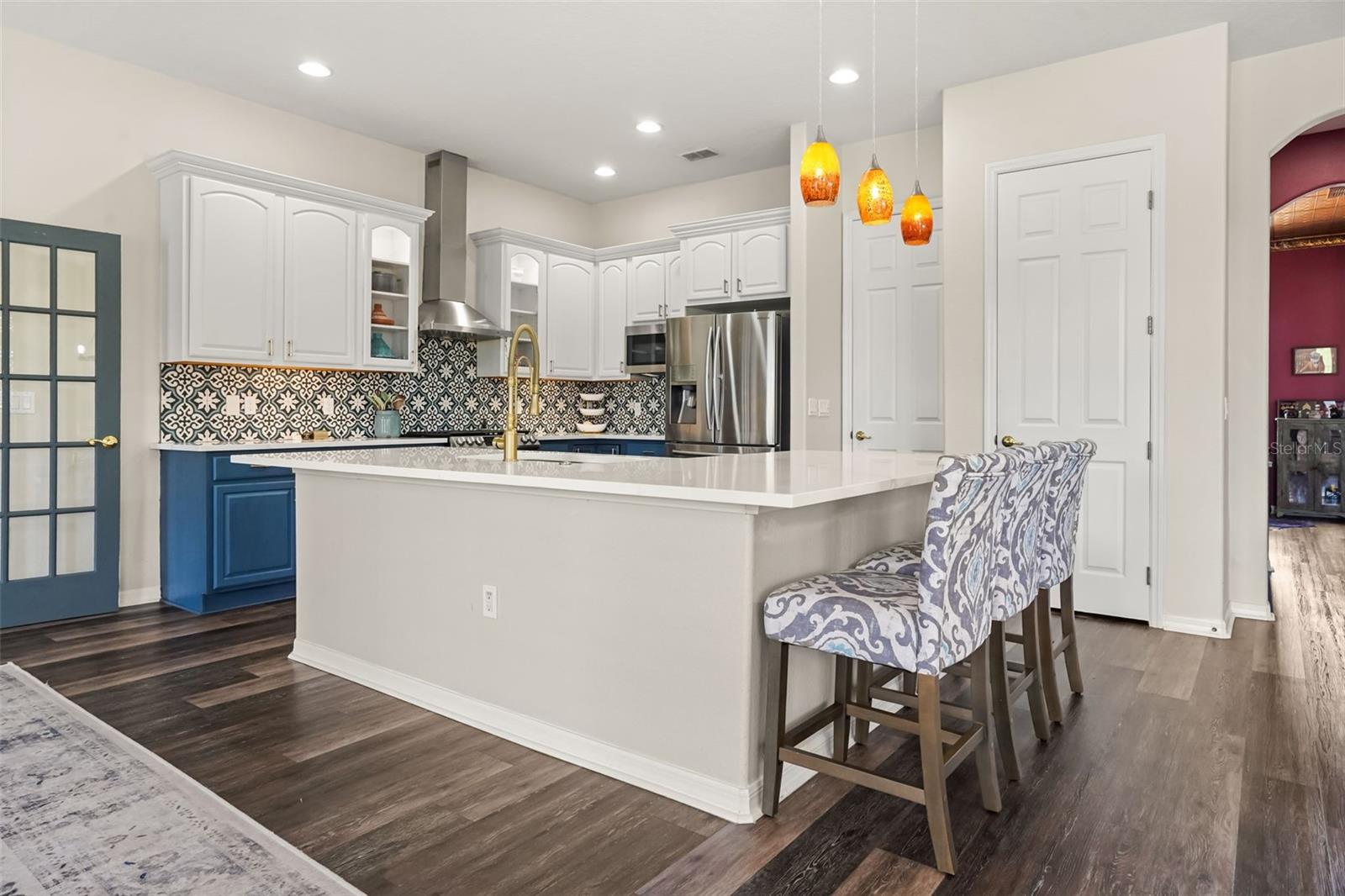 1699 SWALLOWTAIL LN