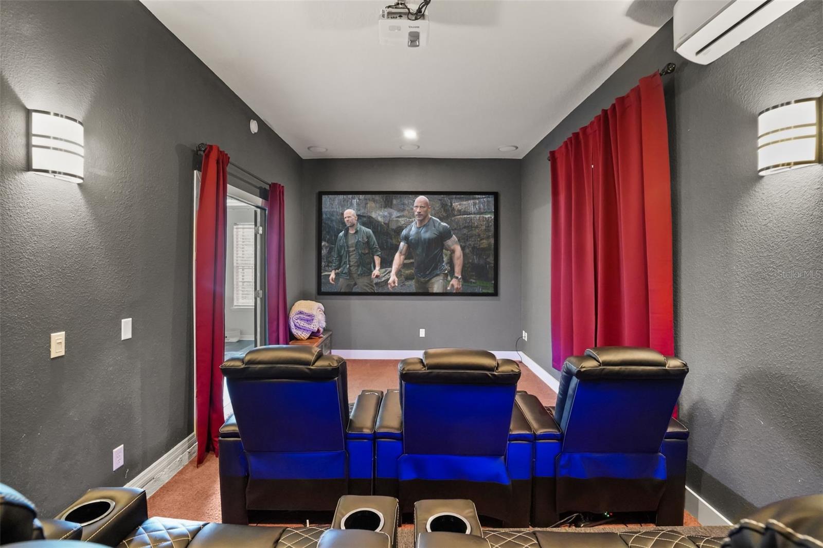1699 SWALLOWTAIL LN