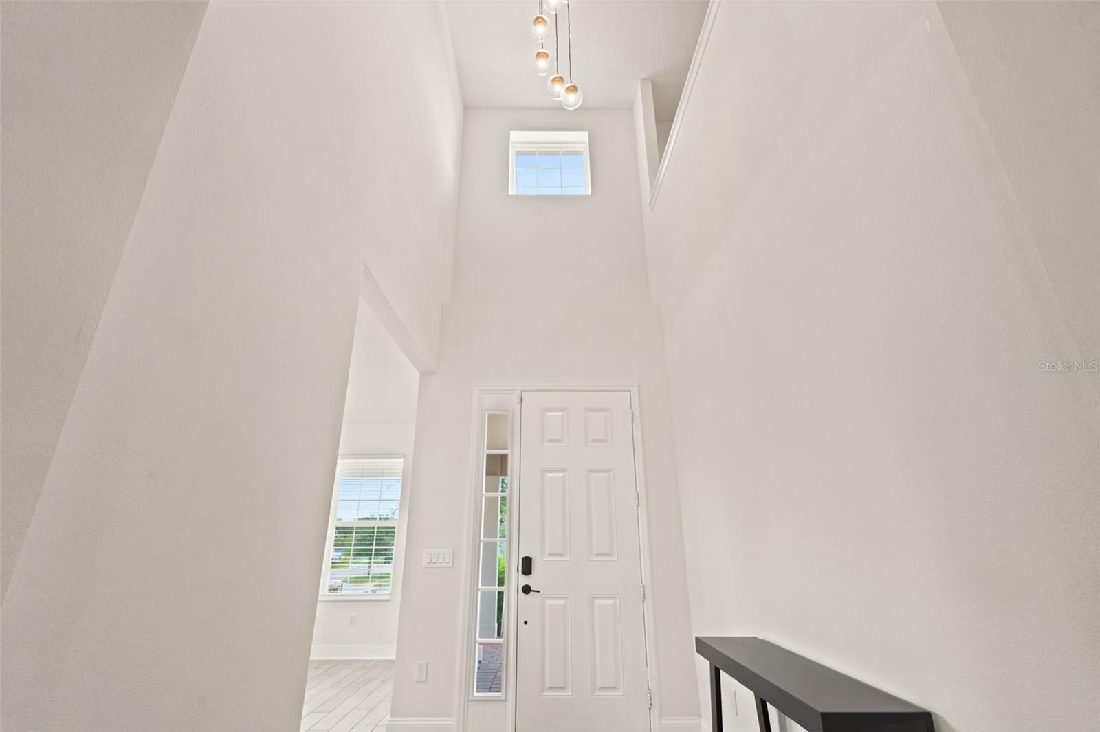 700 ALBYON CT
