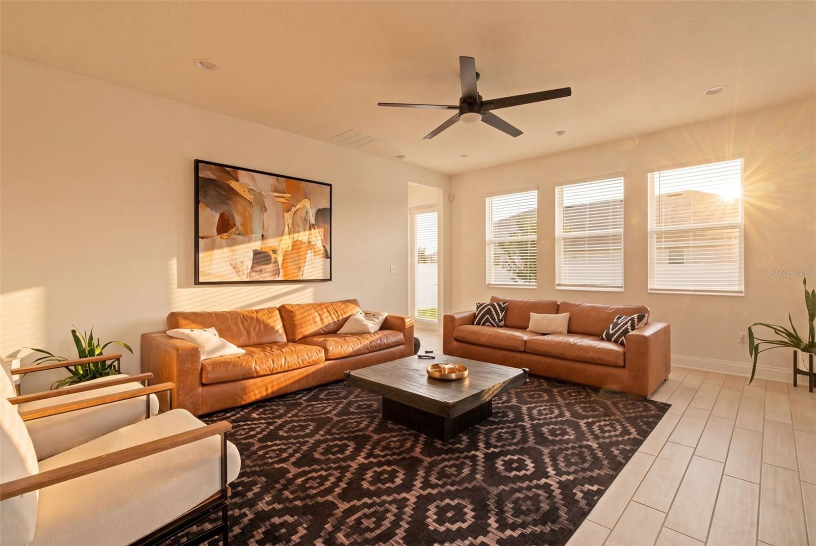 700 ALBYON CT