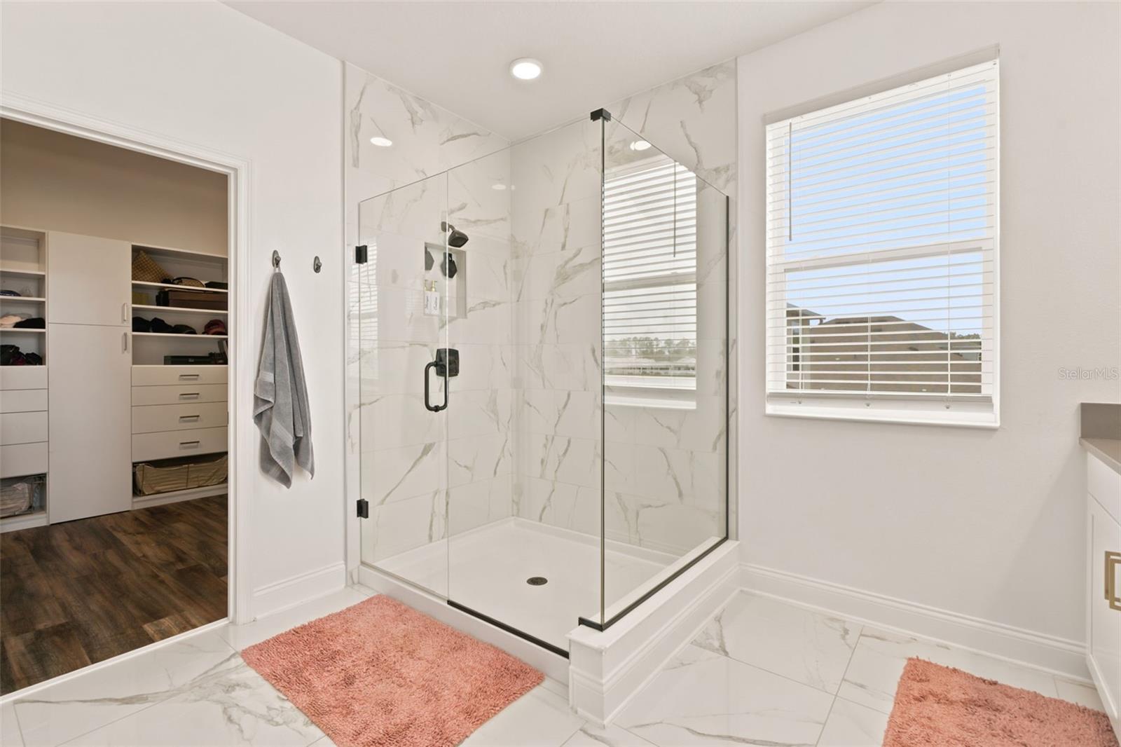 700 ALBYON CT